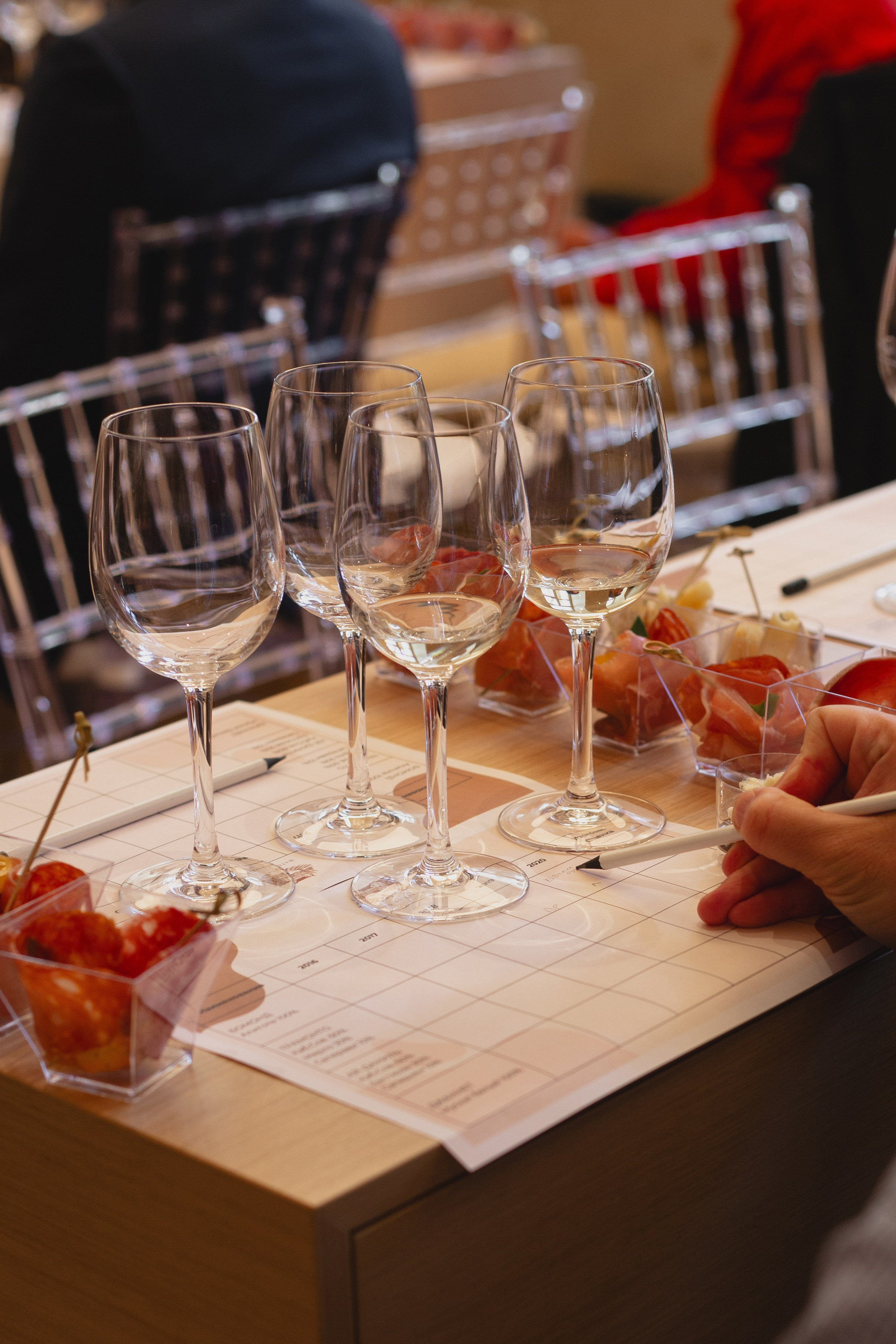 Джаннет | винный бутик | 10.2024. Фотограф | Юля Ди