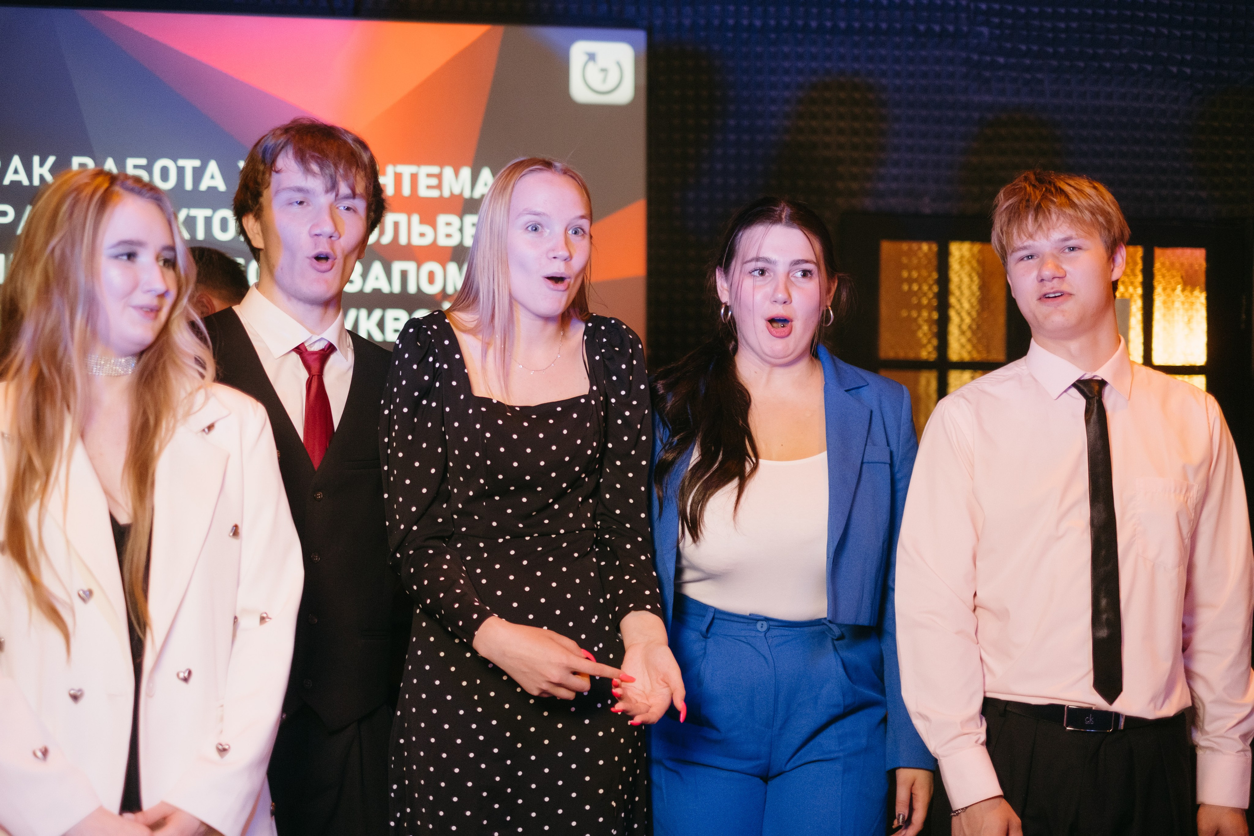 Выпускной 11 класс. Свадебный и репортажной фотограф Денис Ожигин в Краснодаре и Краснодарском крае