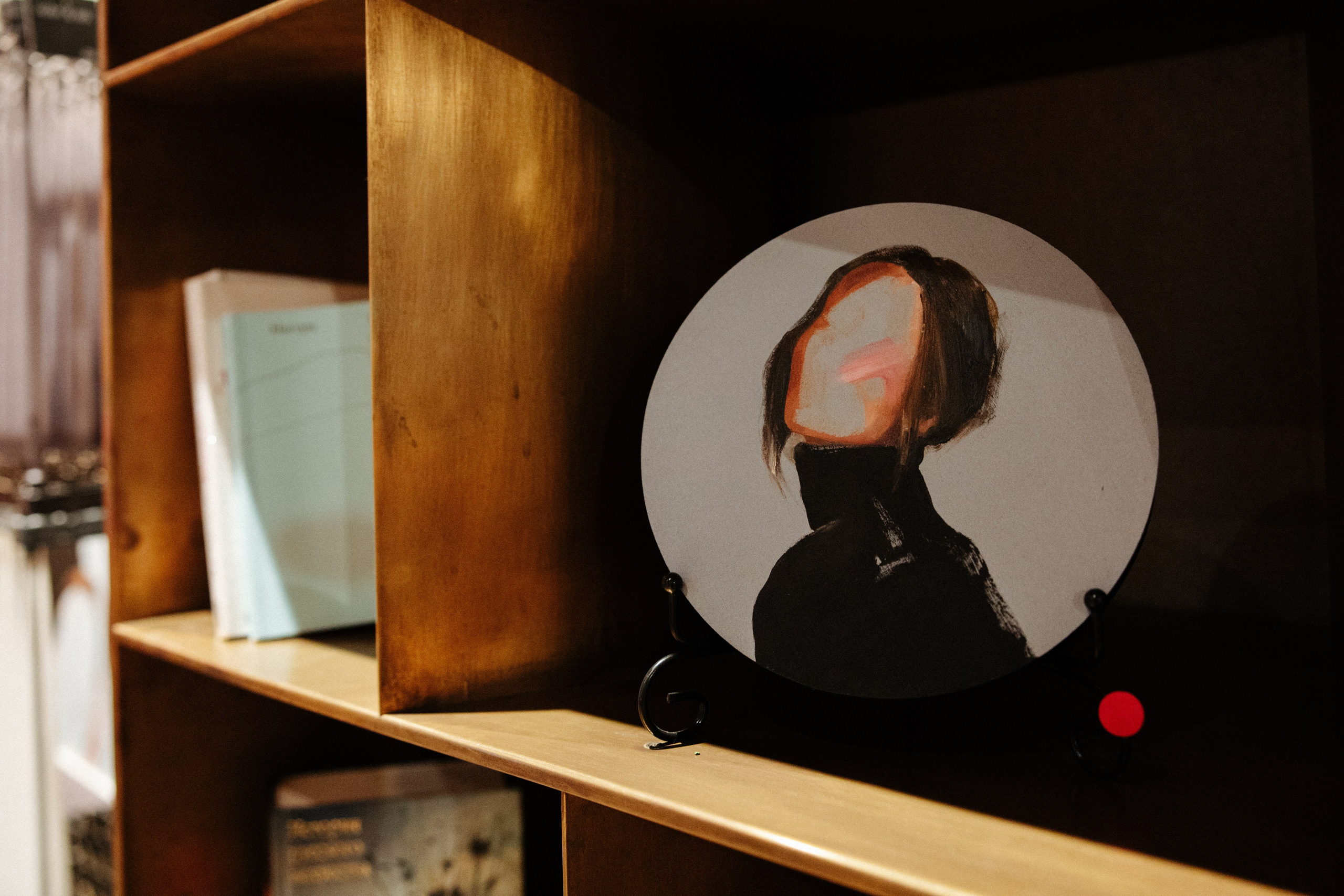 «Тонкие связи». Лана Стальная. Фотограф Петрова Мария