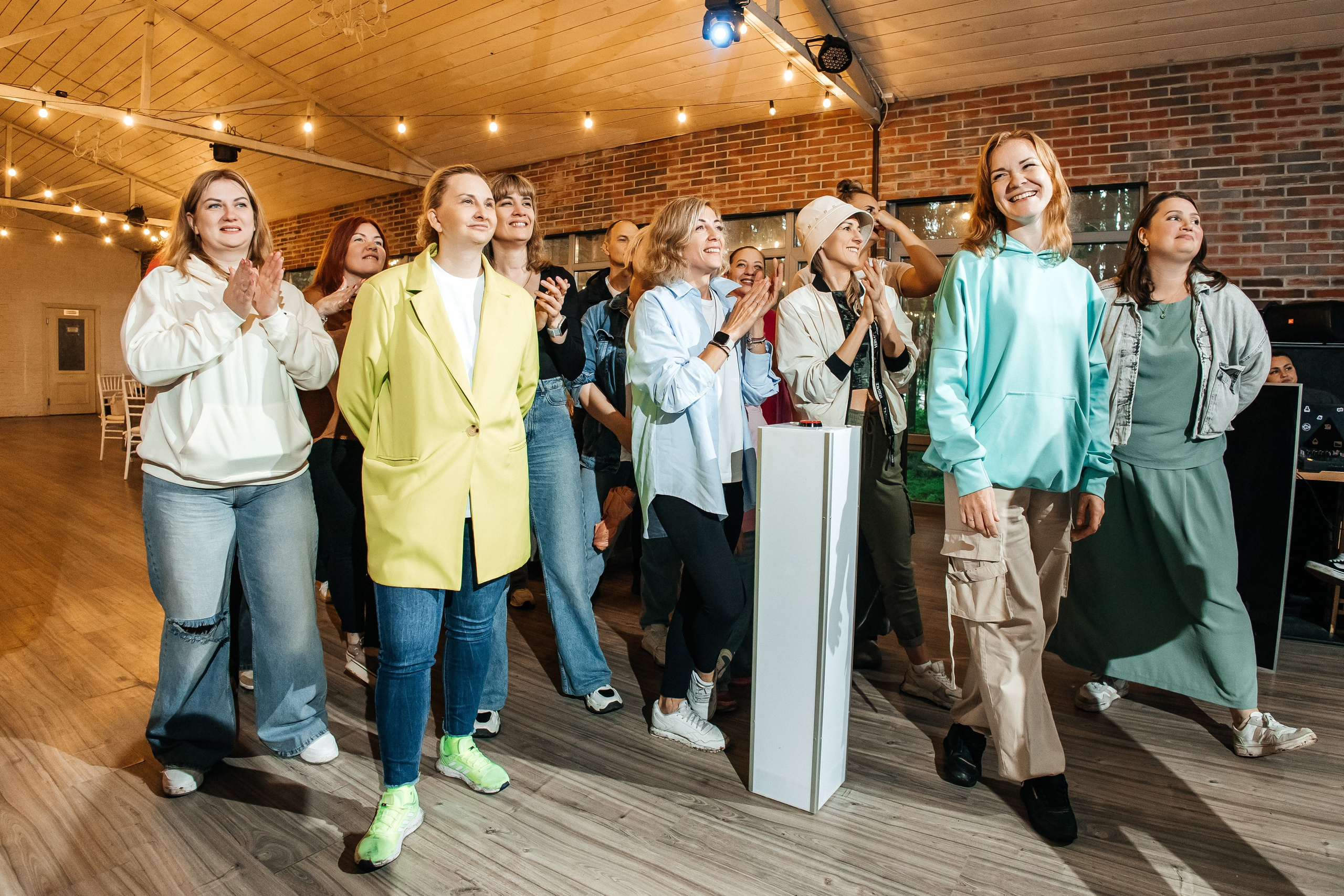 Выпускной 9 класс. Фотограф в Санкт-Петербурге Виктория Безверхая