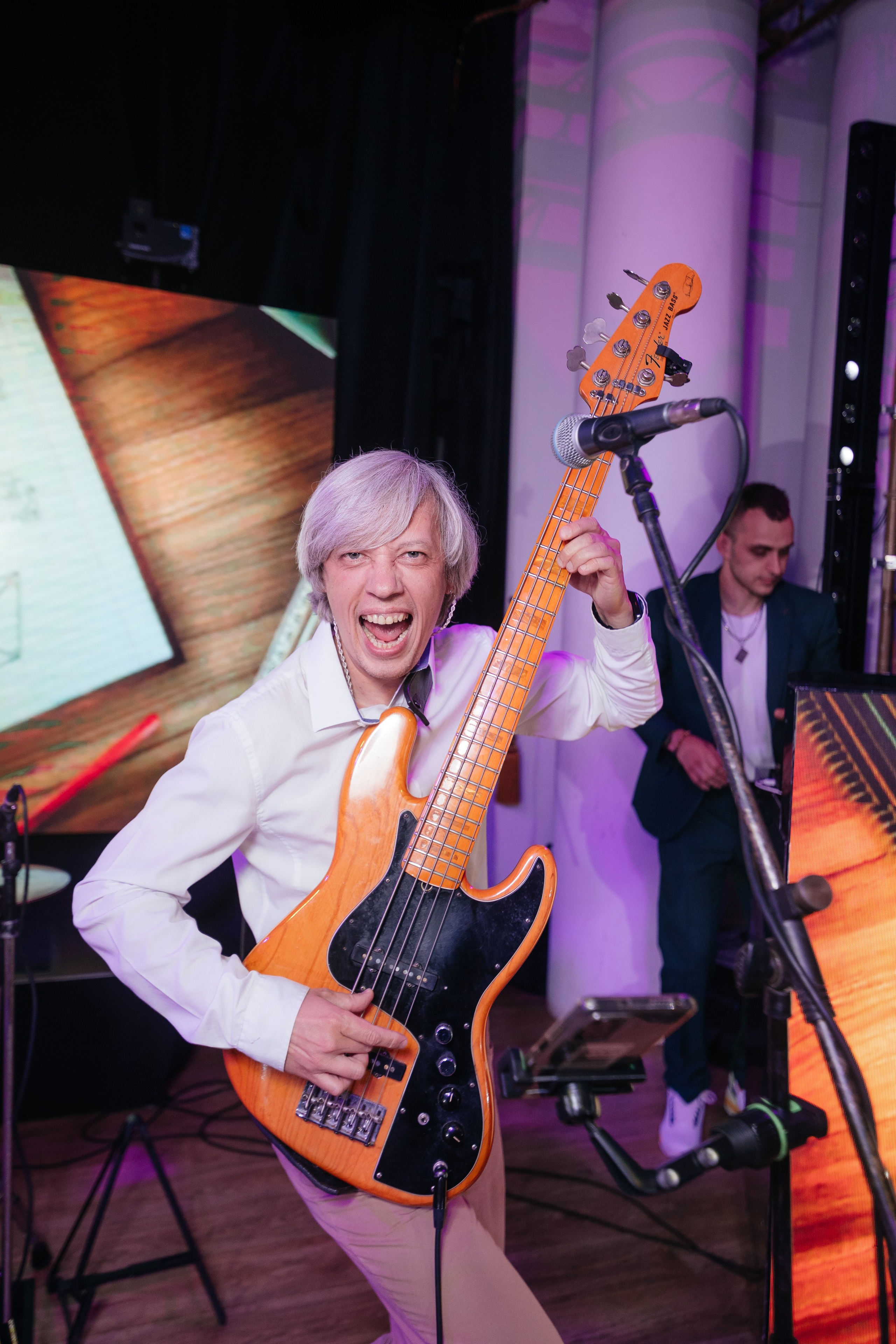 Выпускной 11 класс. Фотограф Крохин Олег