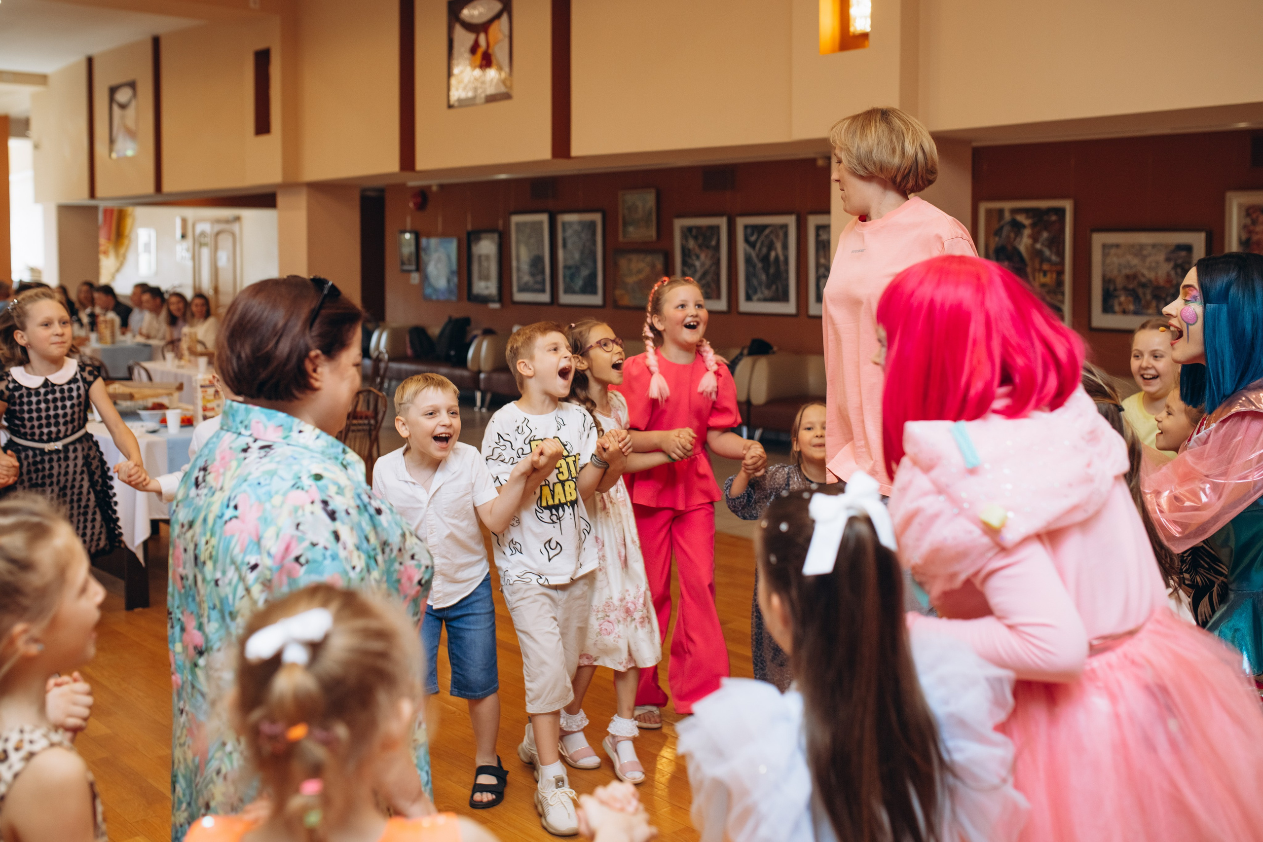 Выпускной в КЦ Рублёво. Фотограф Людмила Оюн