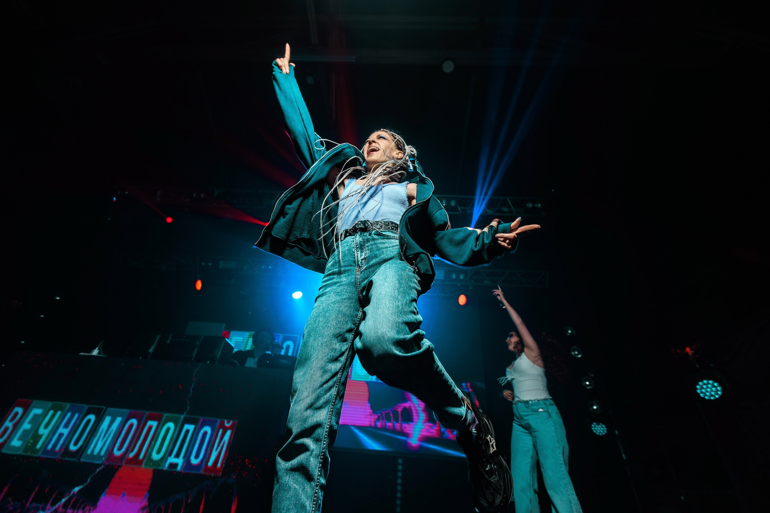 22.08.25 Вечно молодой. Репортажный фотограф Екатеринбург | Яркий, качественный репортаж | Концерты, клубы, репортаж, праздники, корпоративы