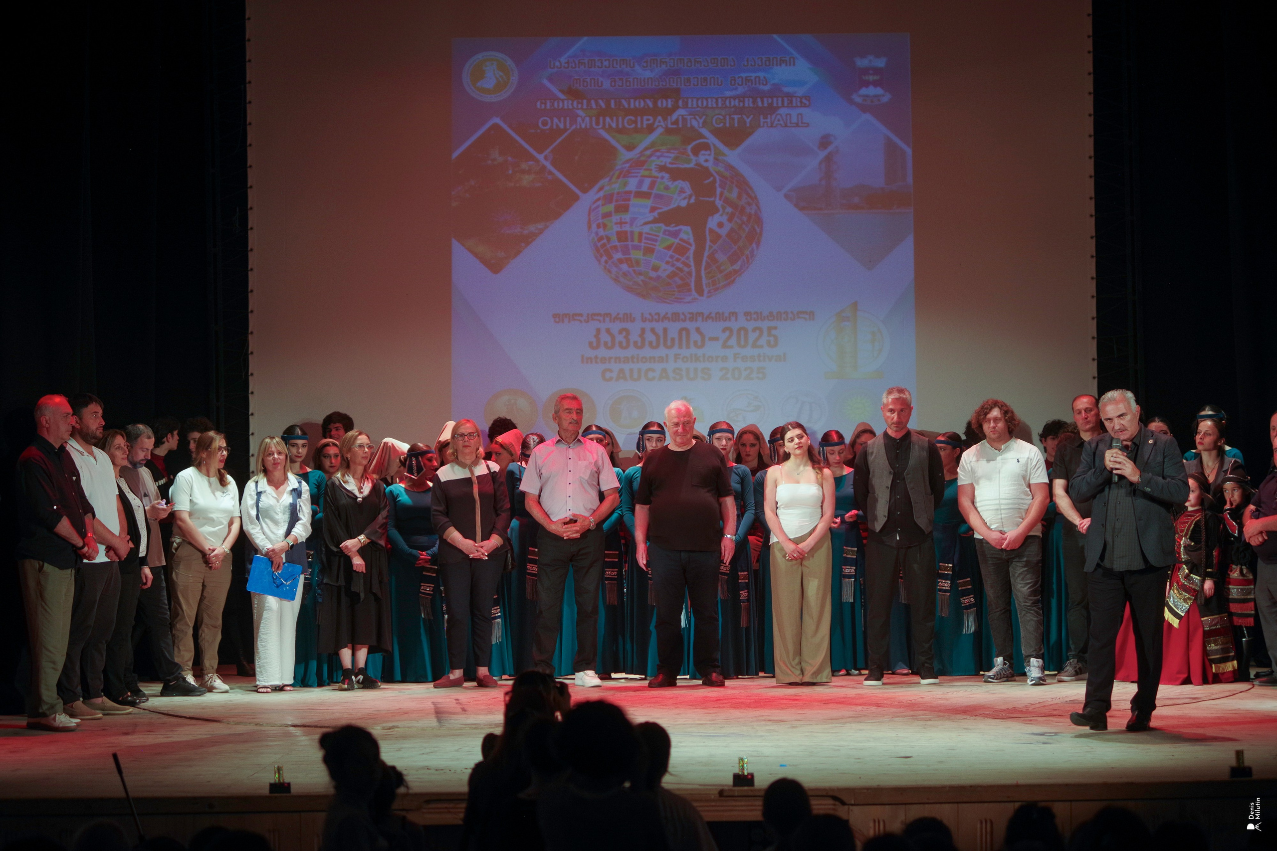 Танцы в прекрасном Они. Портретный фотограф Денис Милютин