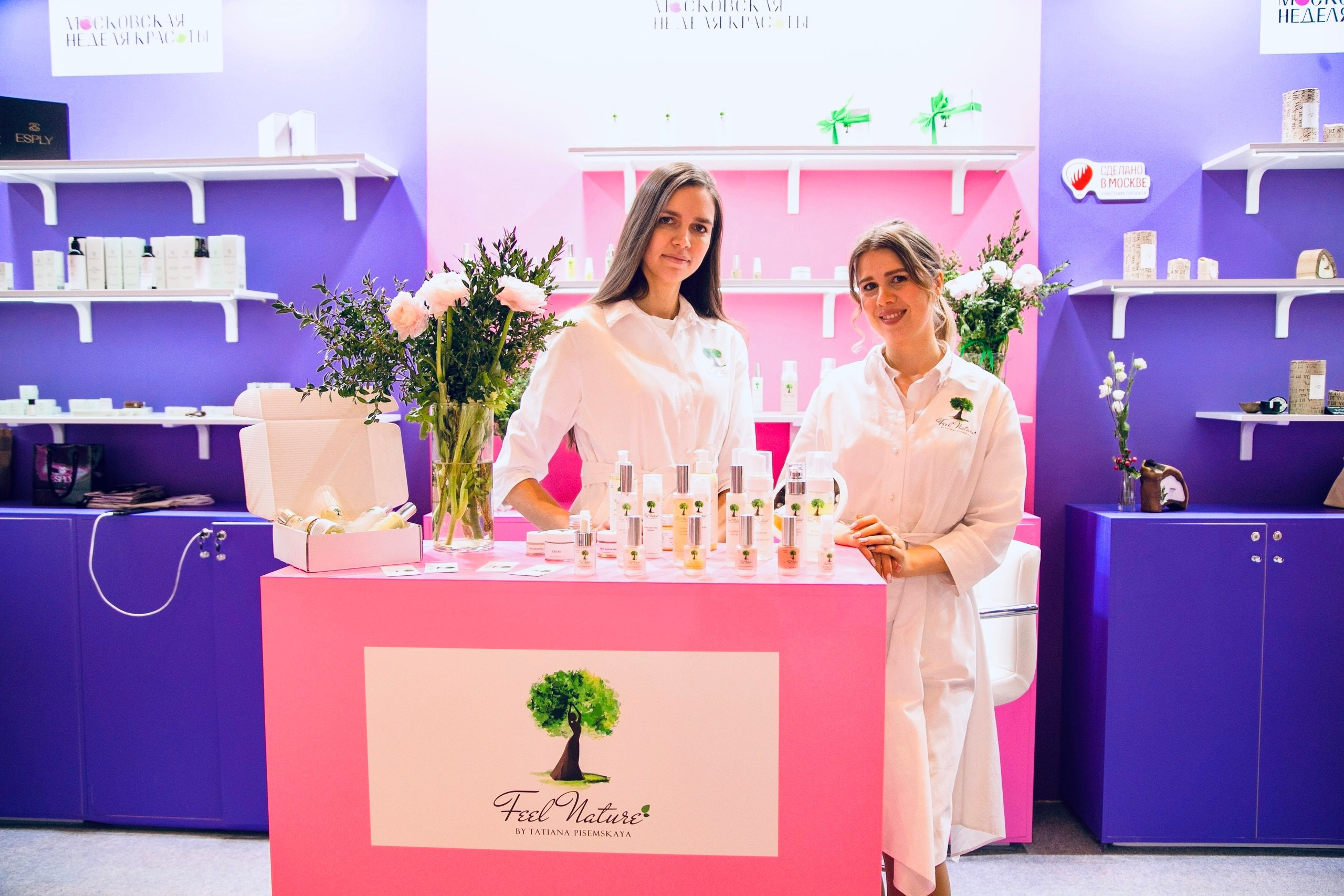 Выставки. Профессиональный фотограф Евгений Земцов в Москве. Контент съемка, репортаж мероприятий, бизнес портреты