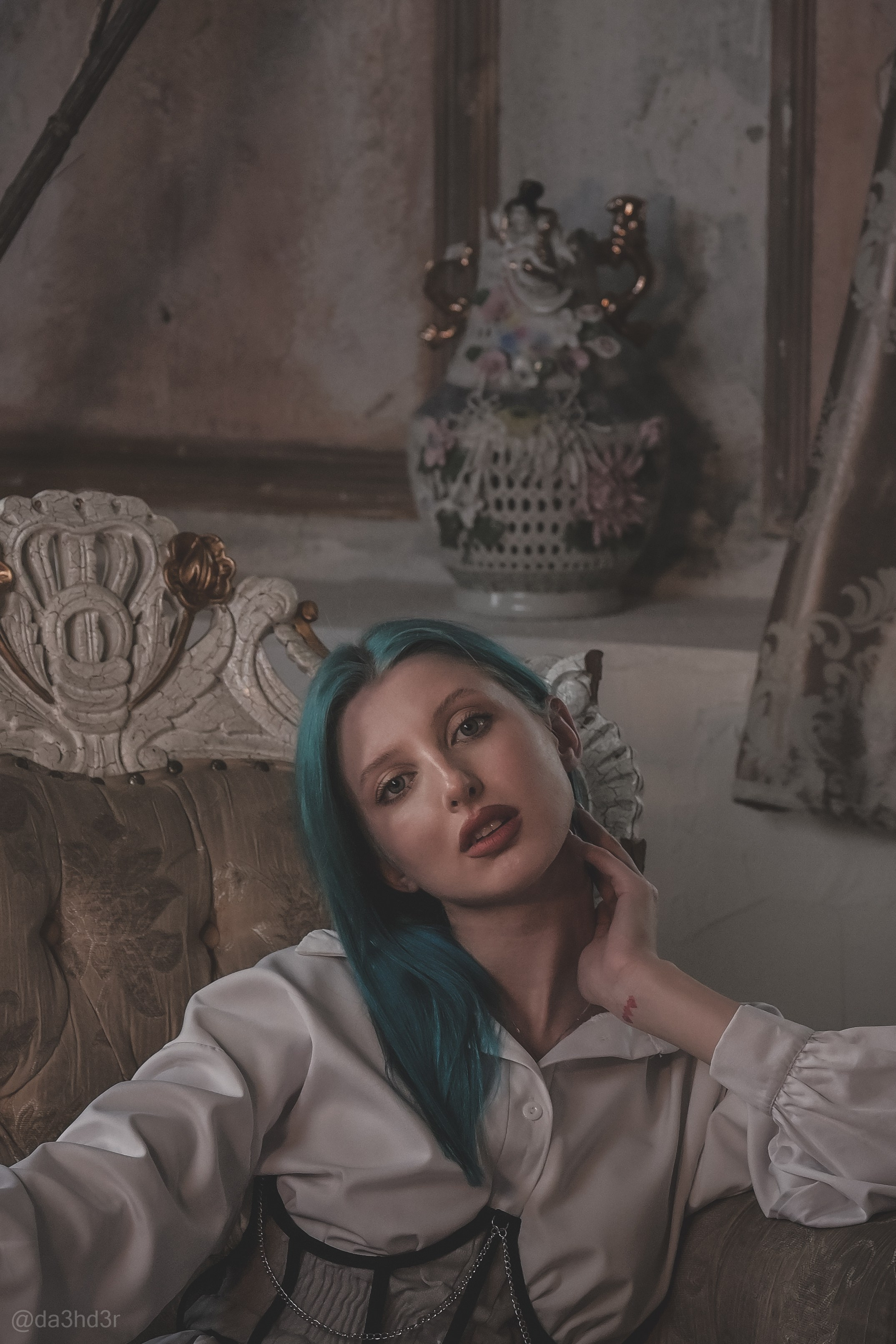 Студийный женский портрет в Москве. Портретный фотограф в Москве Владислав Каданцев