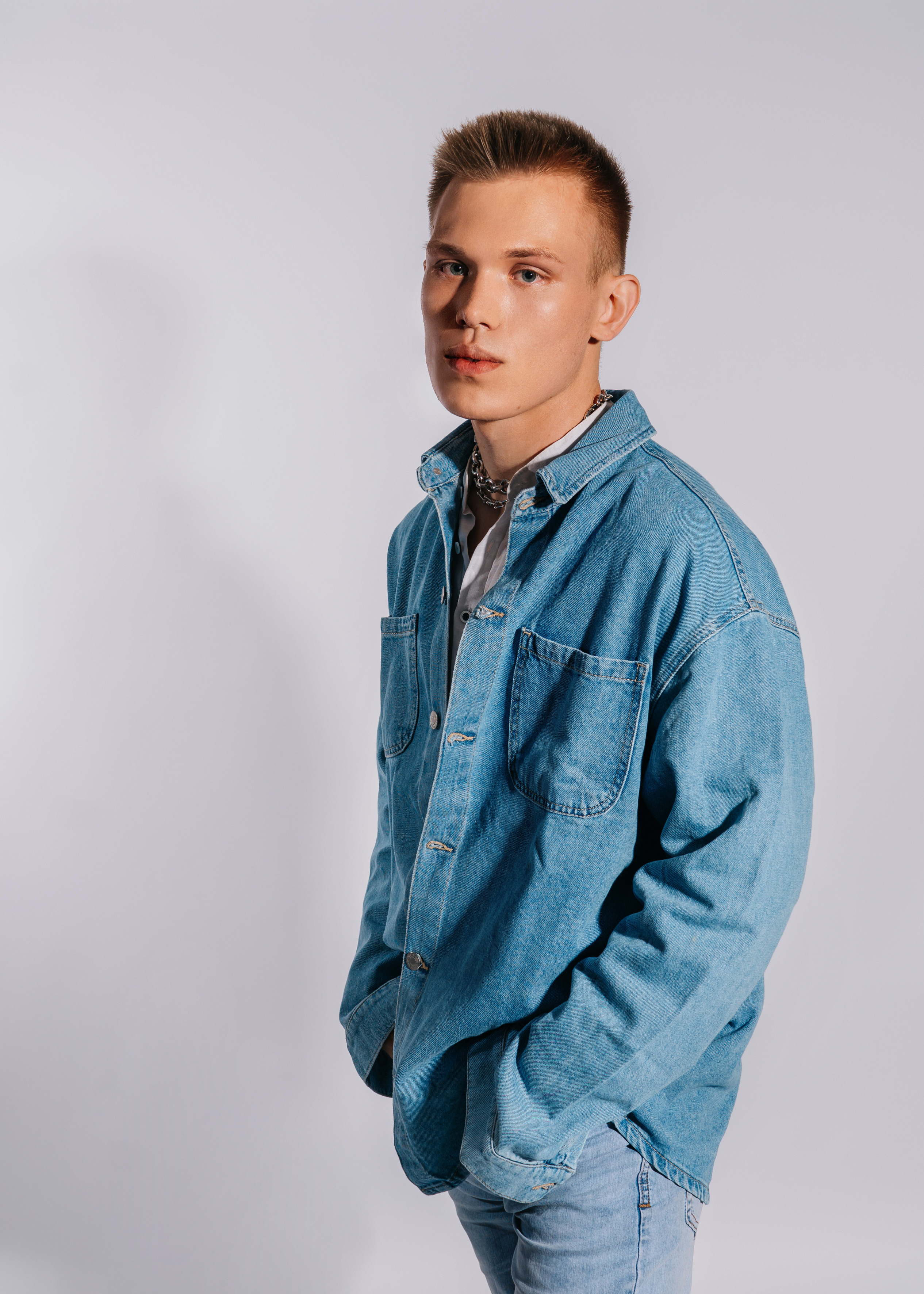 Съемка DENIM для журнала Vmode. Женский фотограф в Москве Анастасия Сидорова