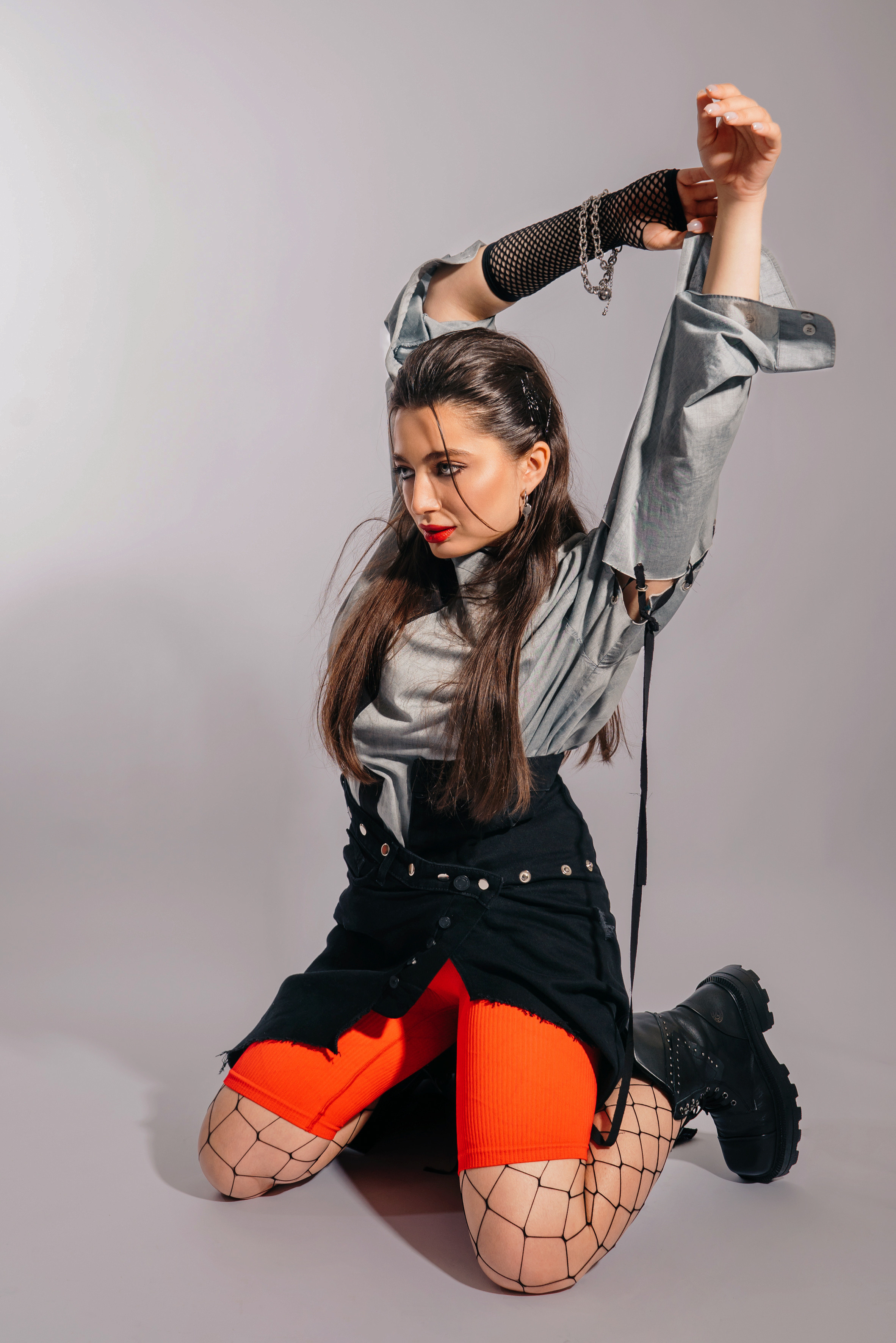 Съемка в стиле Панк для журнала Vmode. Женский фотограф в Москве Анастасия Сидорова