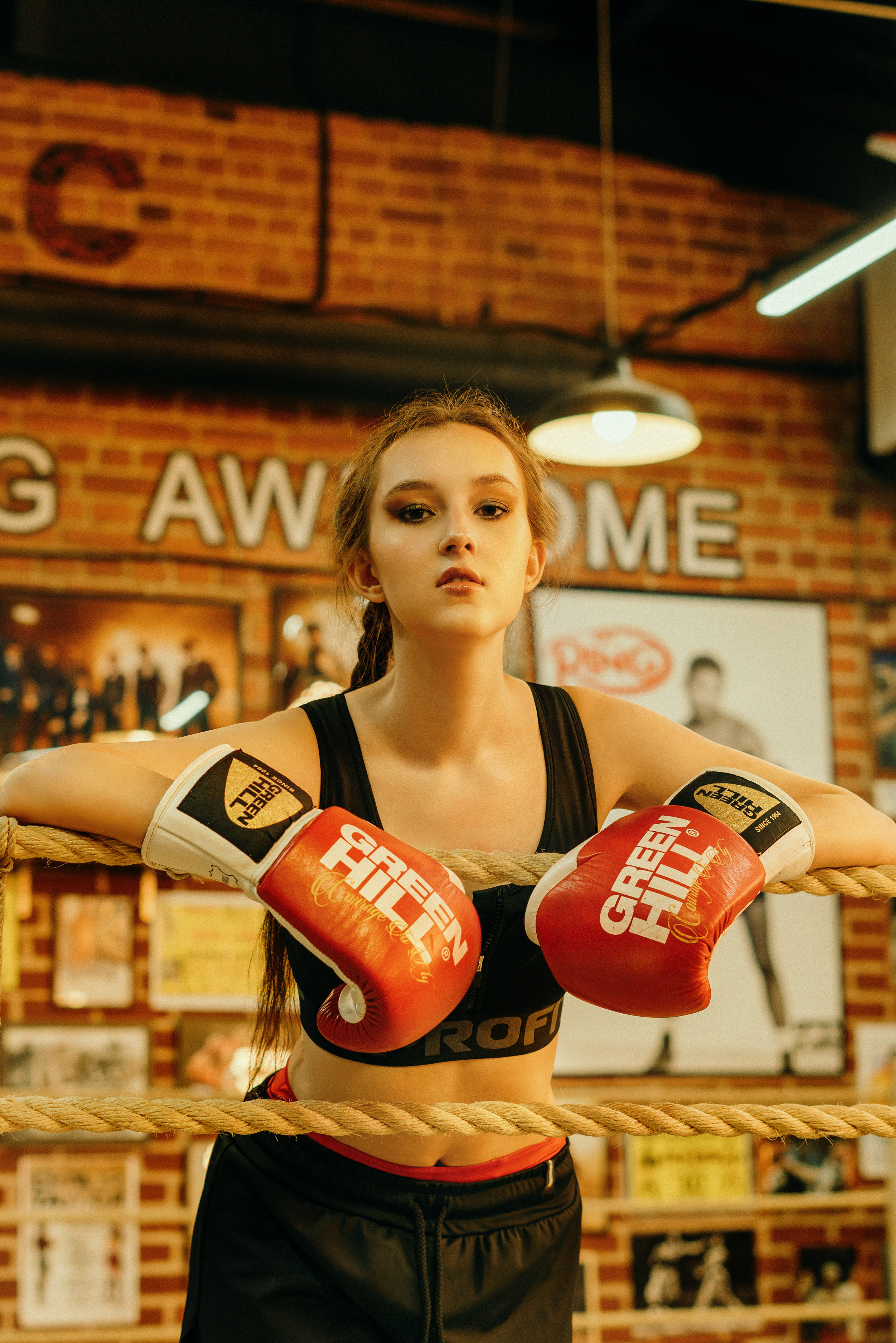 Съемка Бокс для журнала Vmode. Женский фотограф в Москве Анастасия Сидорова