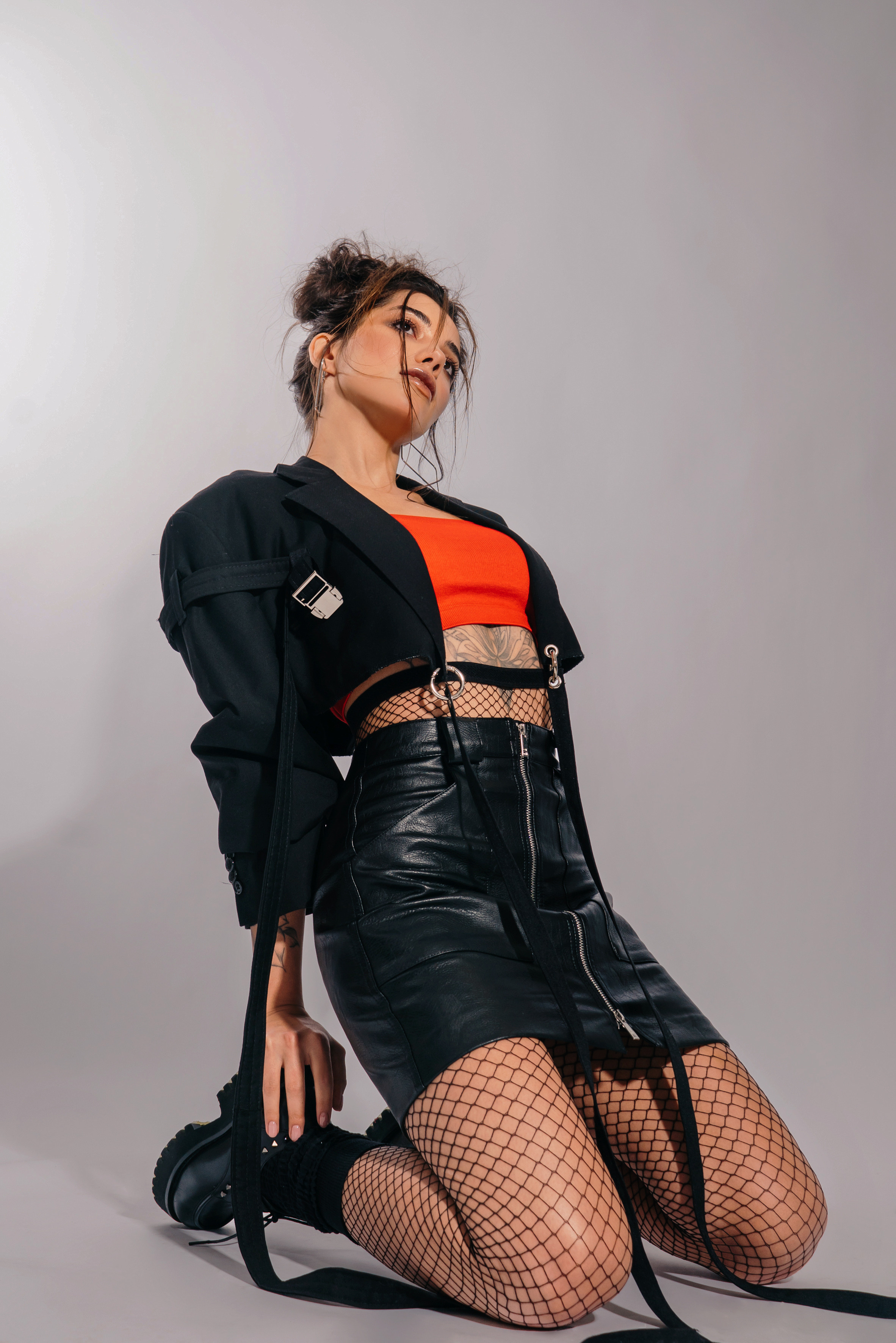 Съемка в стиле Панк для журнала Vmode. Женский фотограф в Москве Анастасия Сидорова