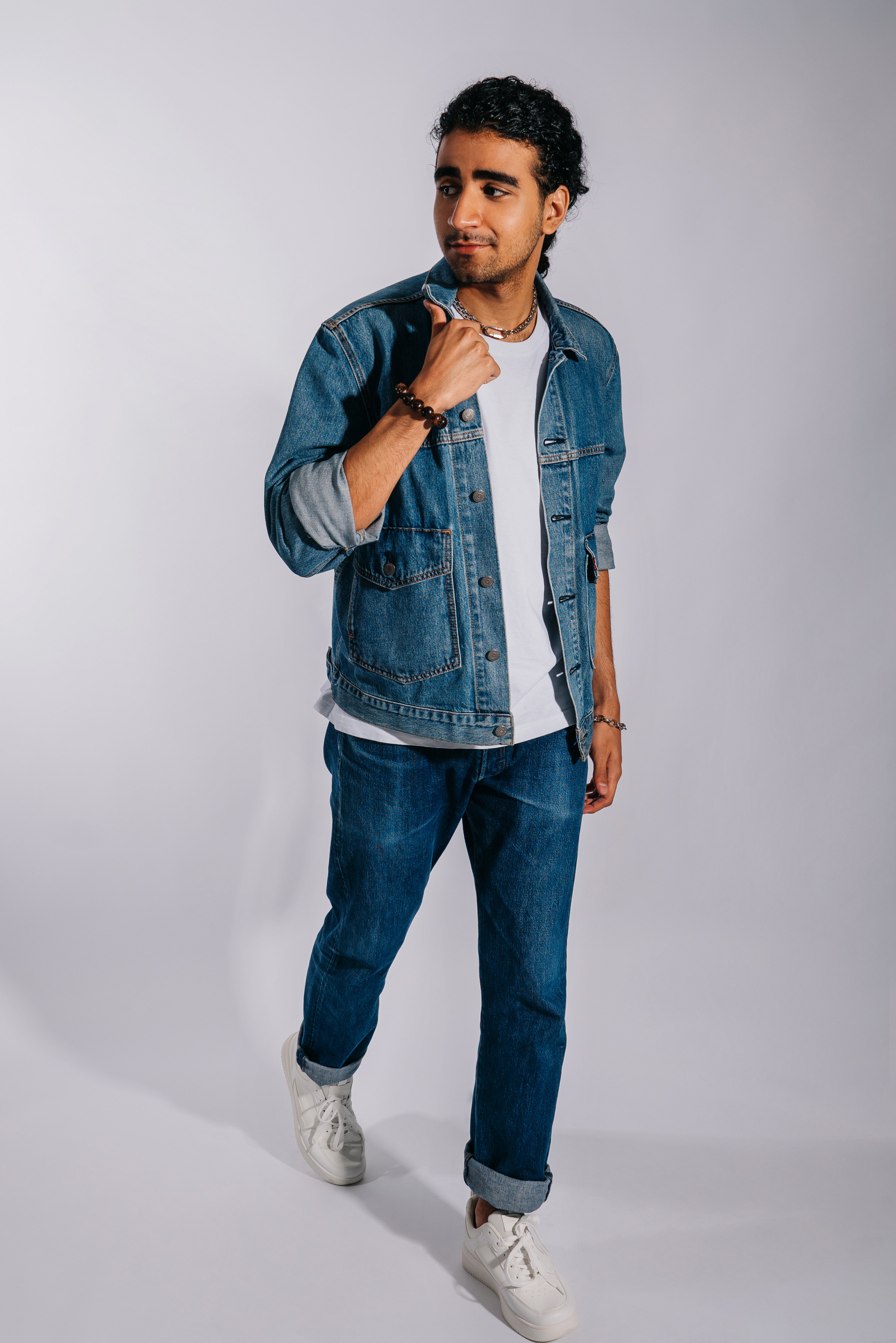 Съемка DENIM для журнала Vmode. Женский фотограф в Москве Анастасия Сидорова