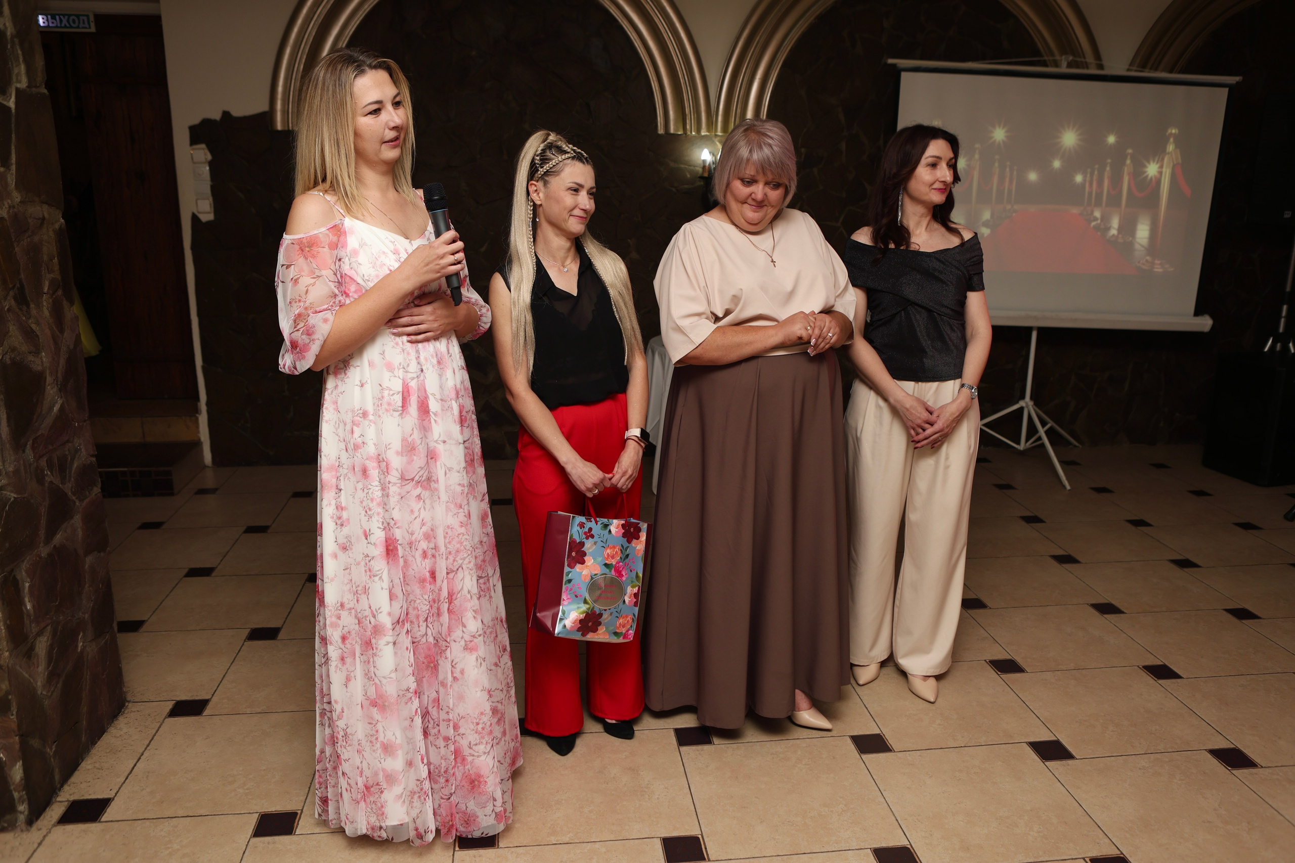 Школьный выпускной. Фотограф в Курске Смирнов Евгений