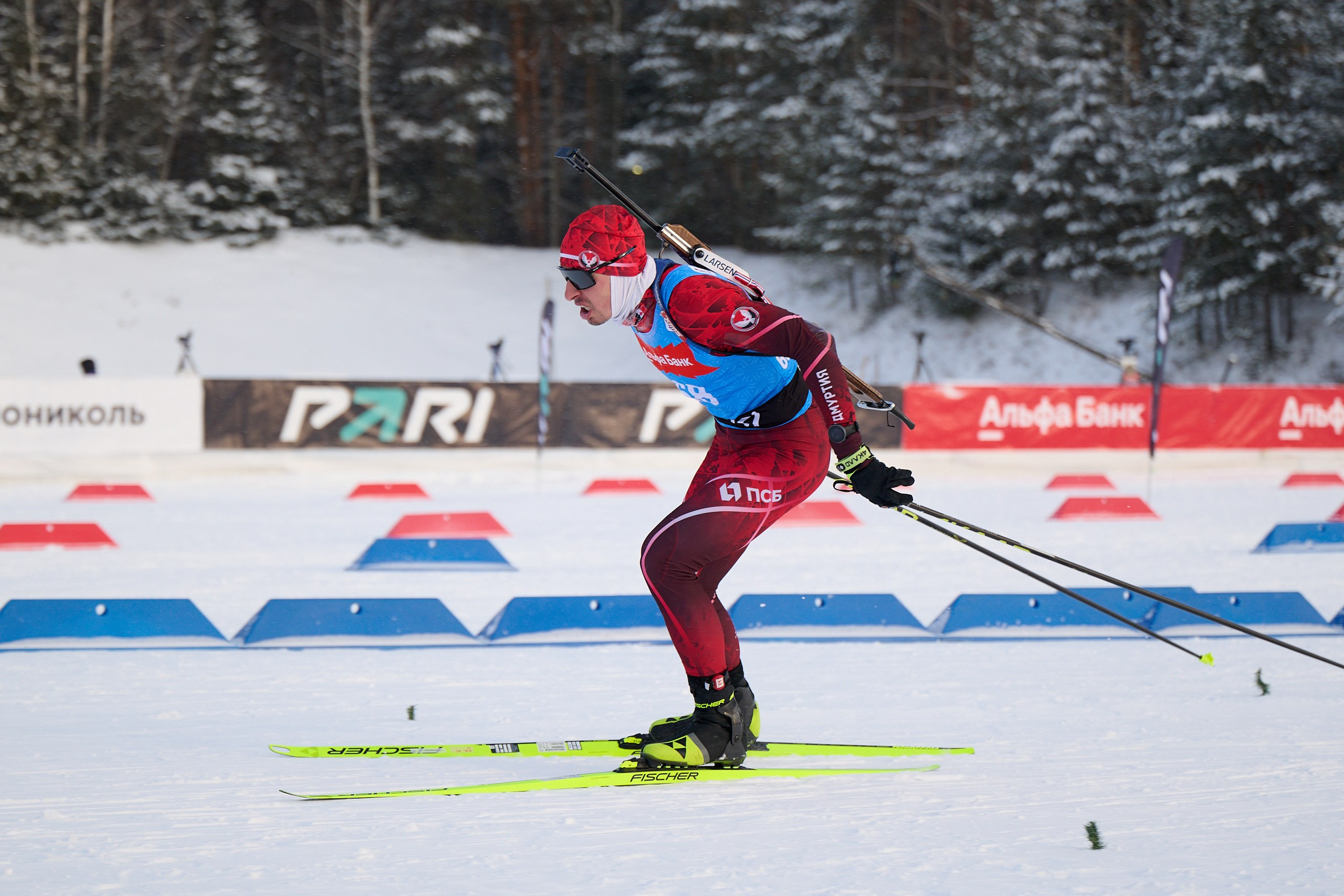 Биатлон. Чемпионат России — 2024/2025, 3-й этап, Ижевск. Спринт. Мужчины. Спортивный репортажный фотограф в Ижевске Сергей Мерзляков