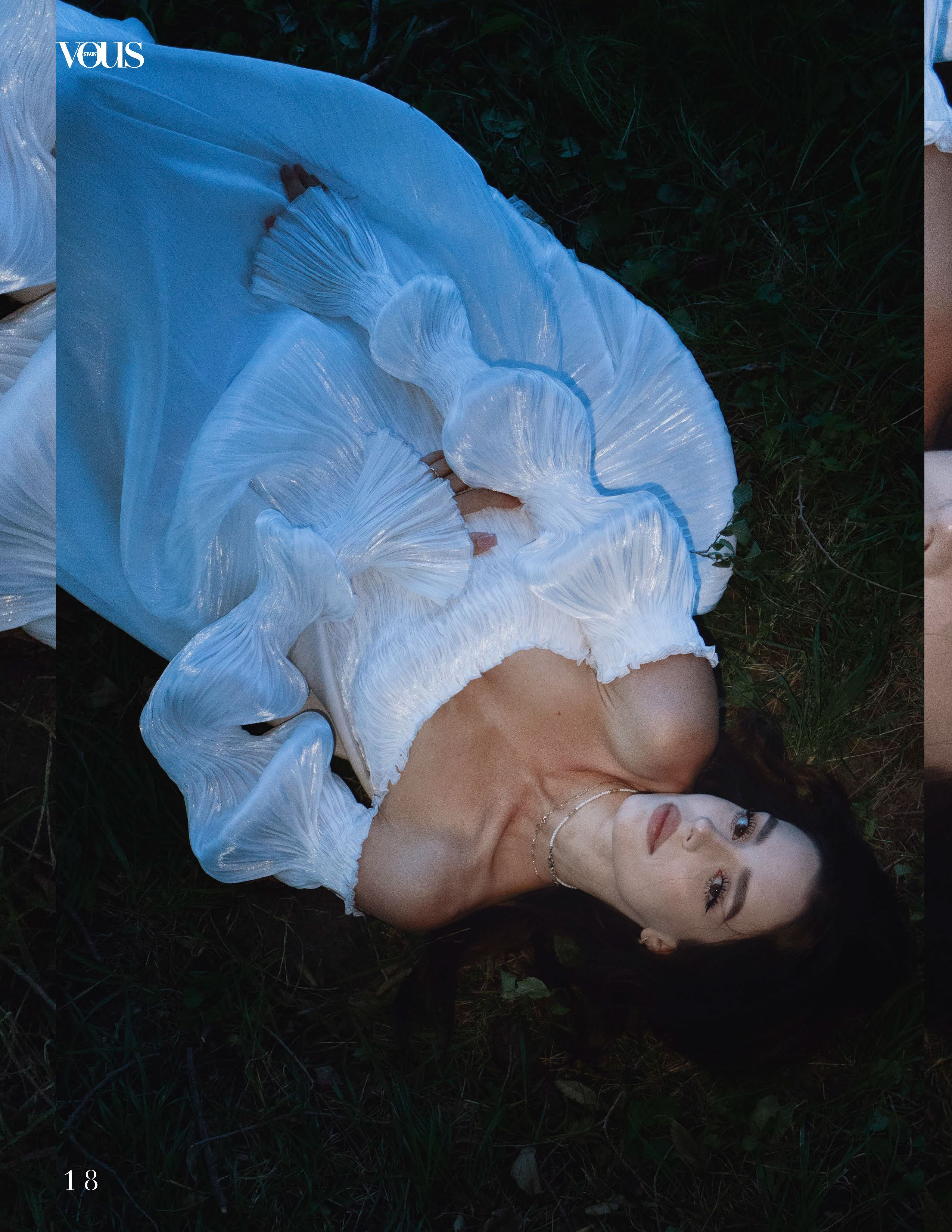 VOUS ROMANIA Magazine. 