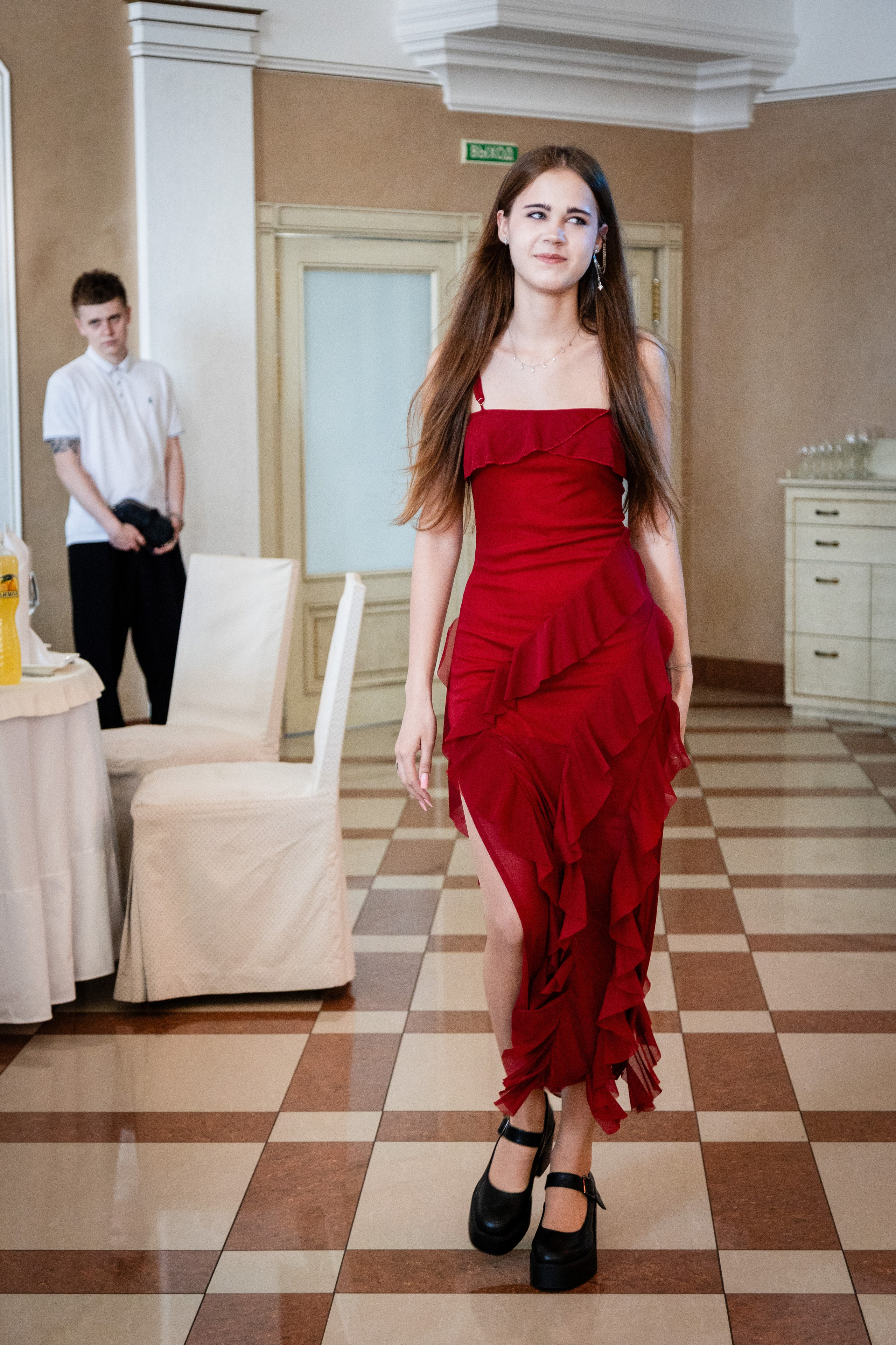 Школьный выпускной. Детский фотограф видеограф в Хабаровске Михаил Орлов