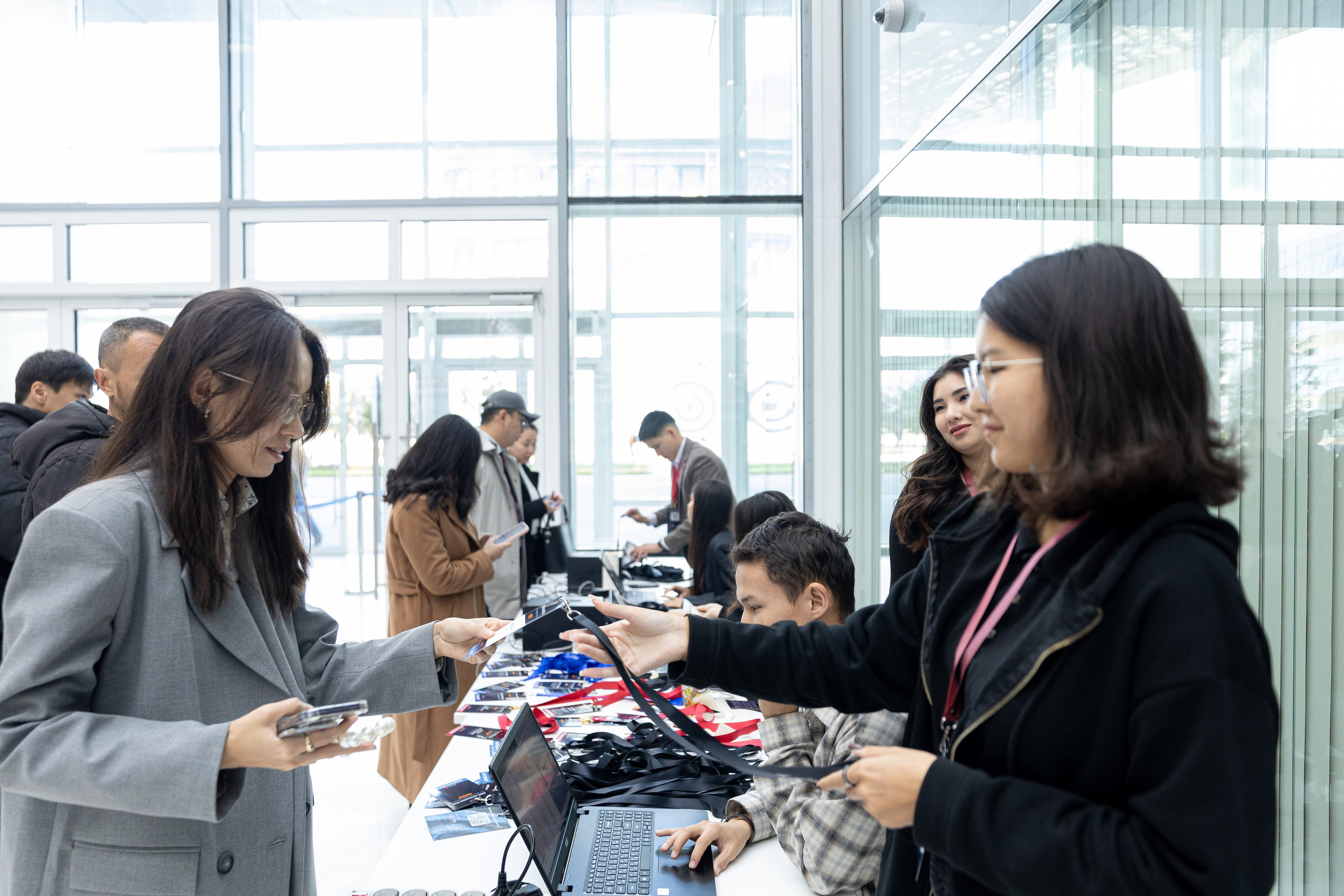 AWS INNOVATION DAY 2025. Портретный и репортажный фотограф в Астане Роман Григоров