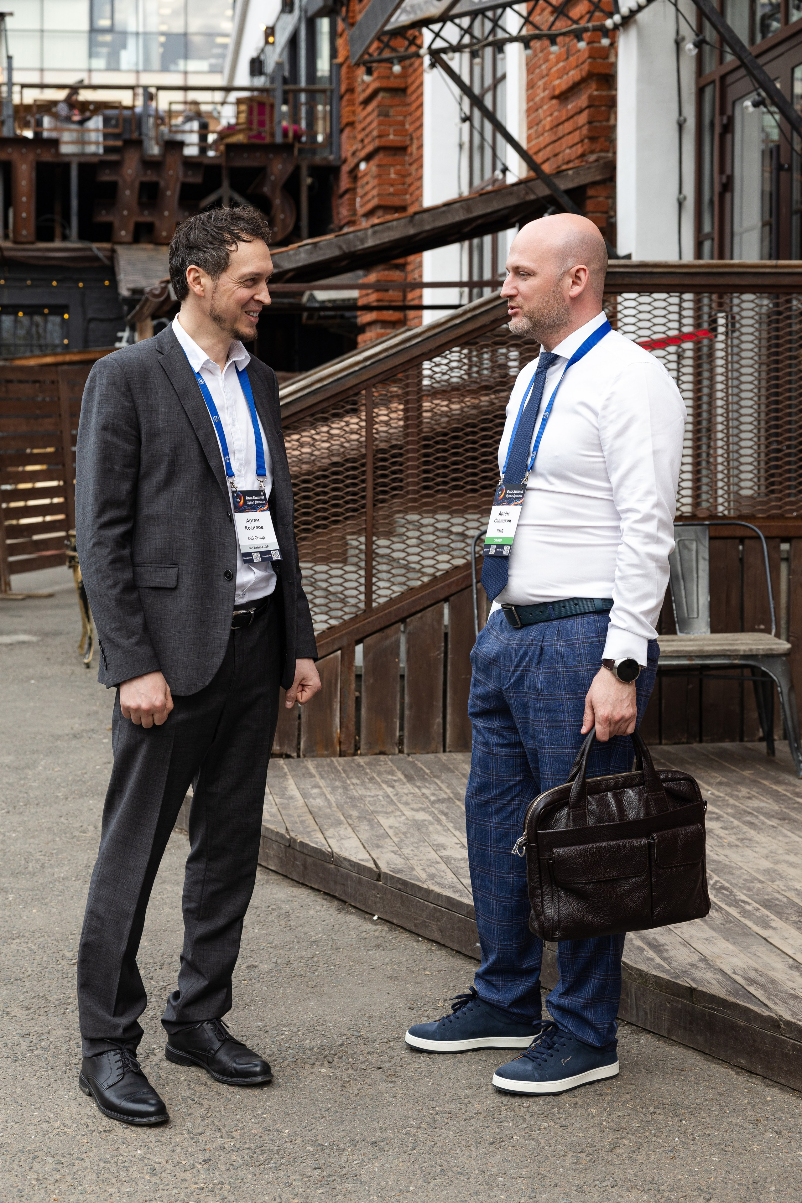 Data Summit 2025 (1). Свадебный репортажный фотограф в Москве