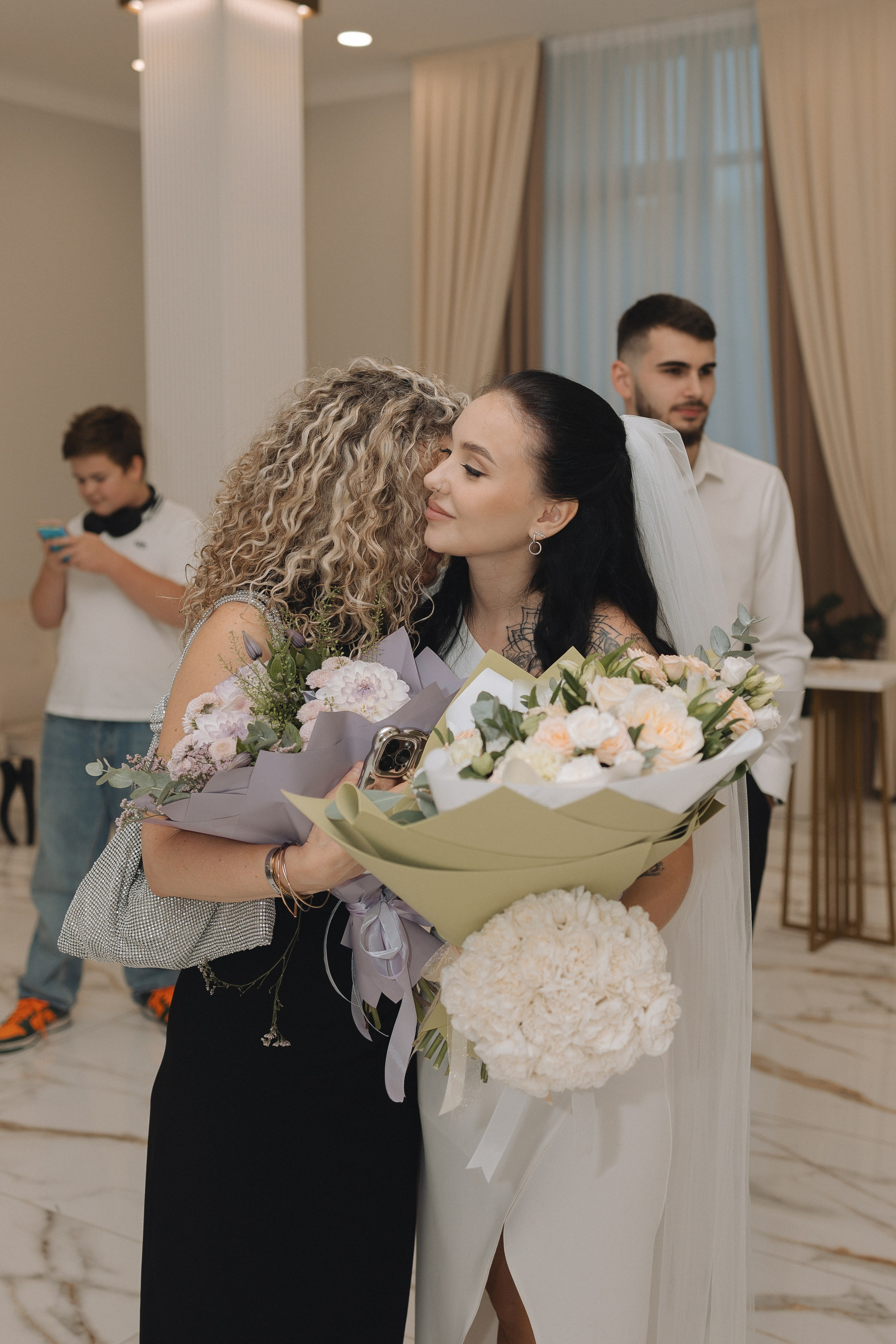 Милена и Филипп (2024). Свадебный и семейный фотограф в Москве Яна Шувалова