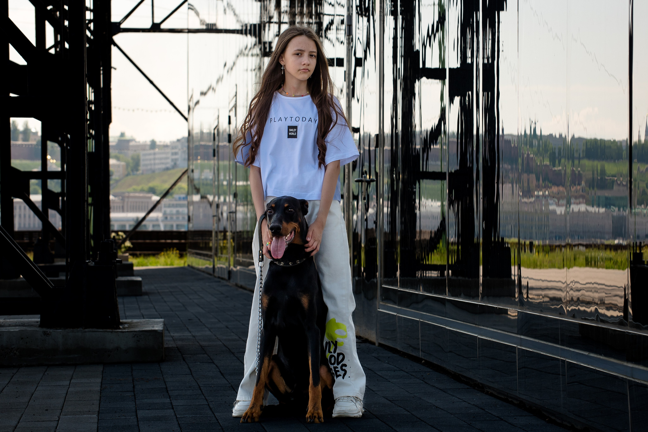 Семейная фотосессия прогулка по городу. Фотограф Макс Огурцов в Нижнем Новгороде