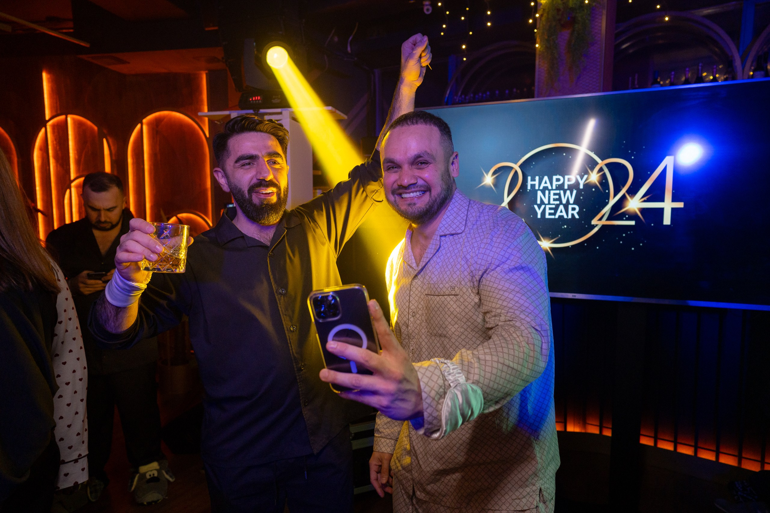 IMPLANT 52. Sunnyman