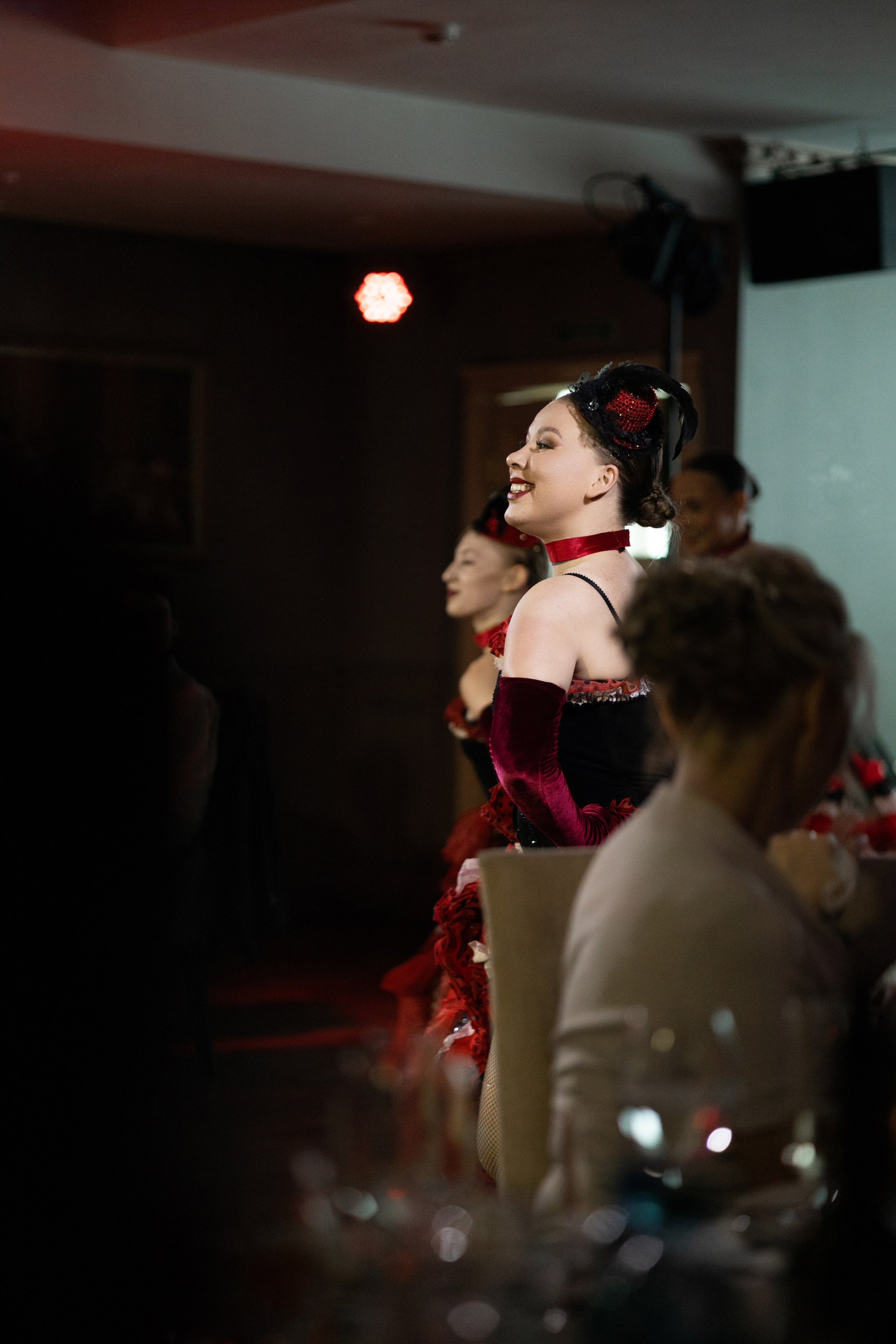 И в конце вечера мы выпьем шампанское за наш день