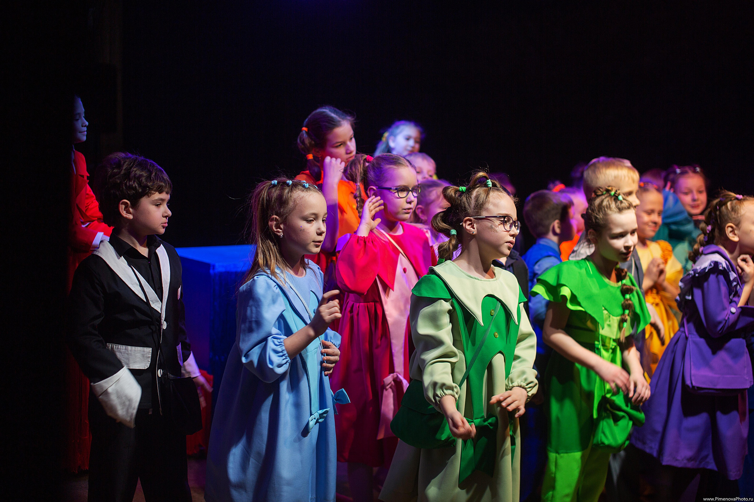 Карандаши «Театрум» ДТЦ, февраль. Семейный и детский фотограф в Петрозаводске