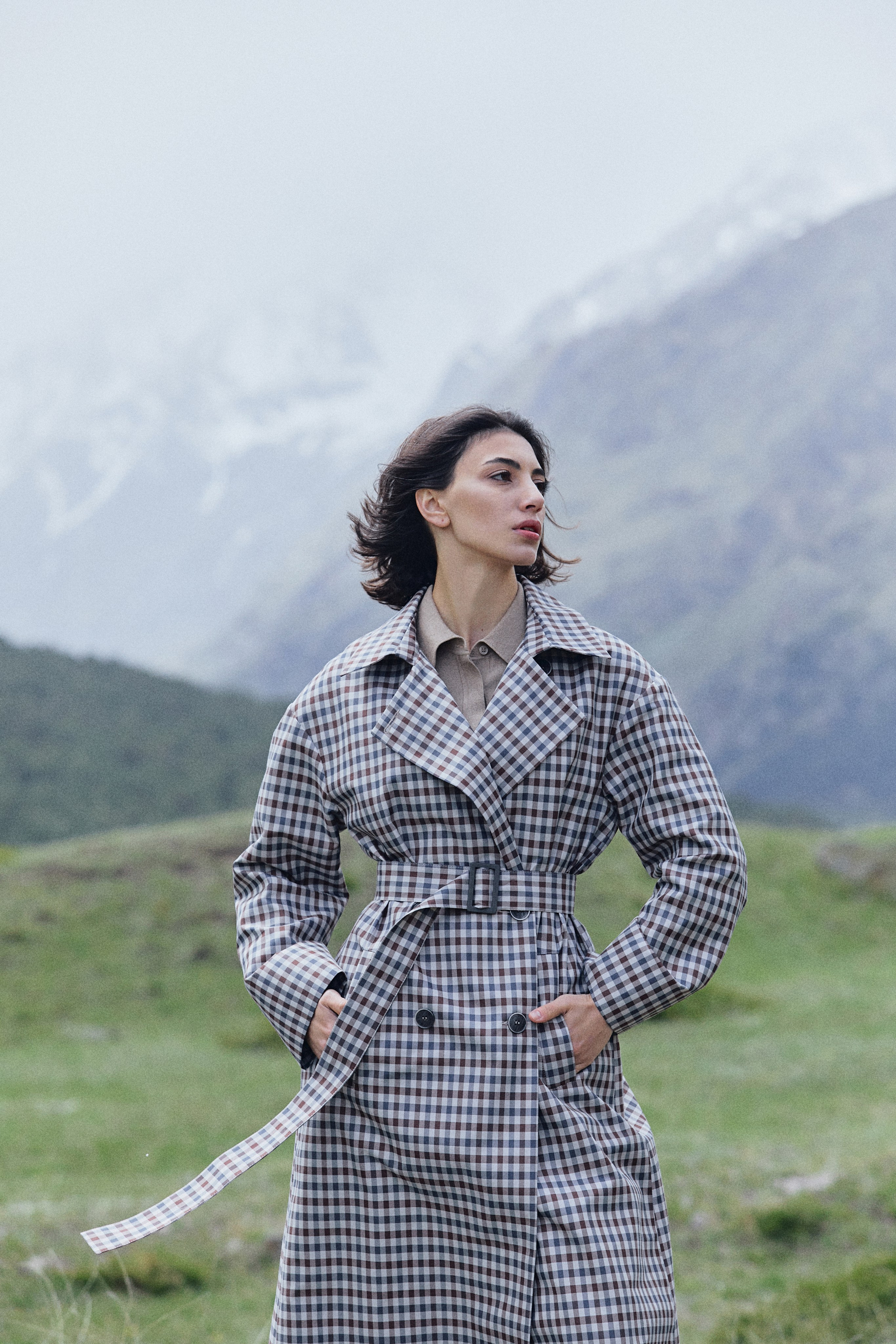 Съемка для бренда в горах. Фотограф Продюсер в горах КБР / Москва  Нальчик Горы