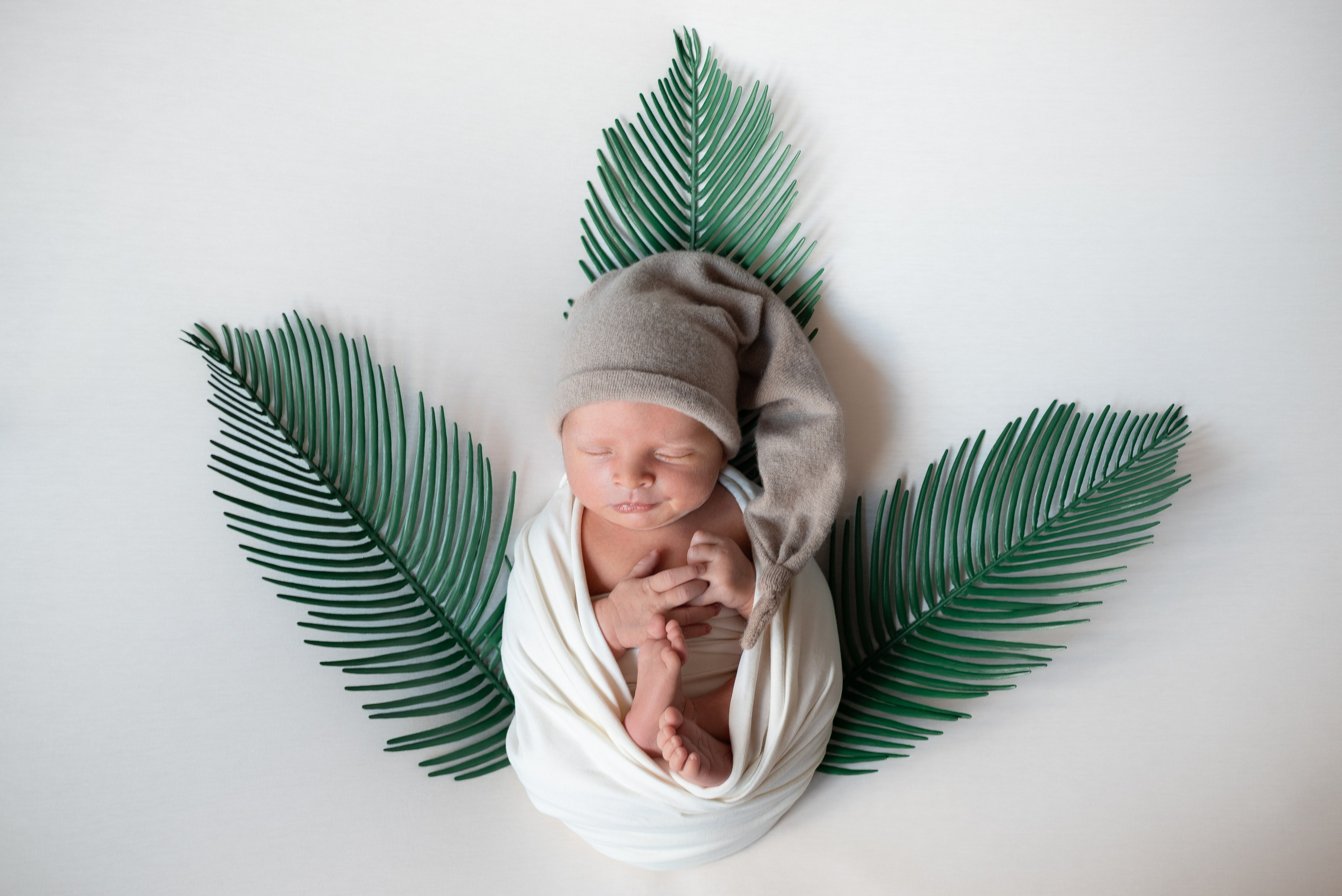 Фотосессия новорожденного. Профессиональный фотограф новорожденных Тверь