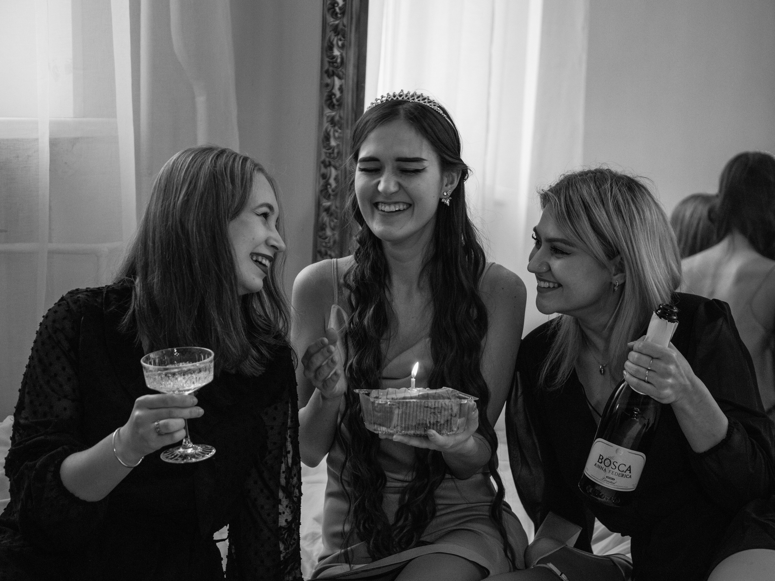 Девичник в фотостудии. Свадебный и семейный фотограф в Москве Мила Широких