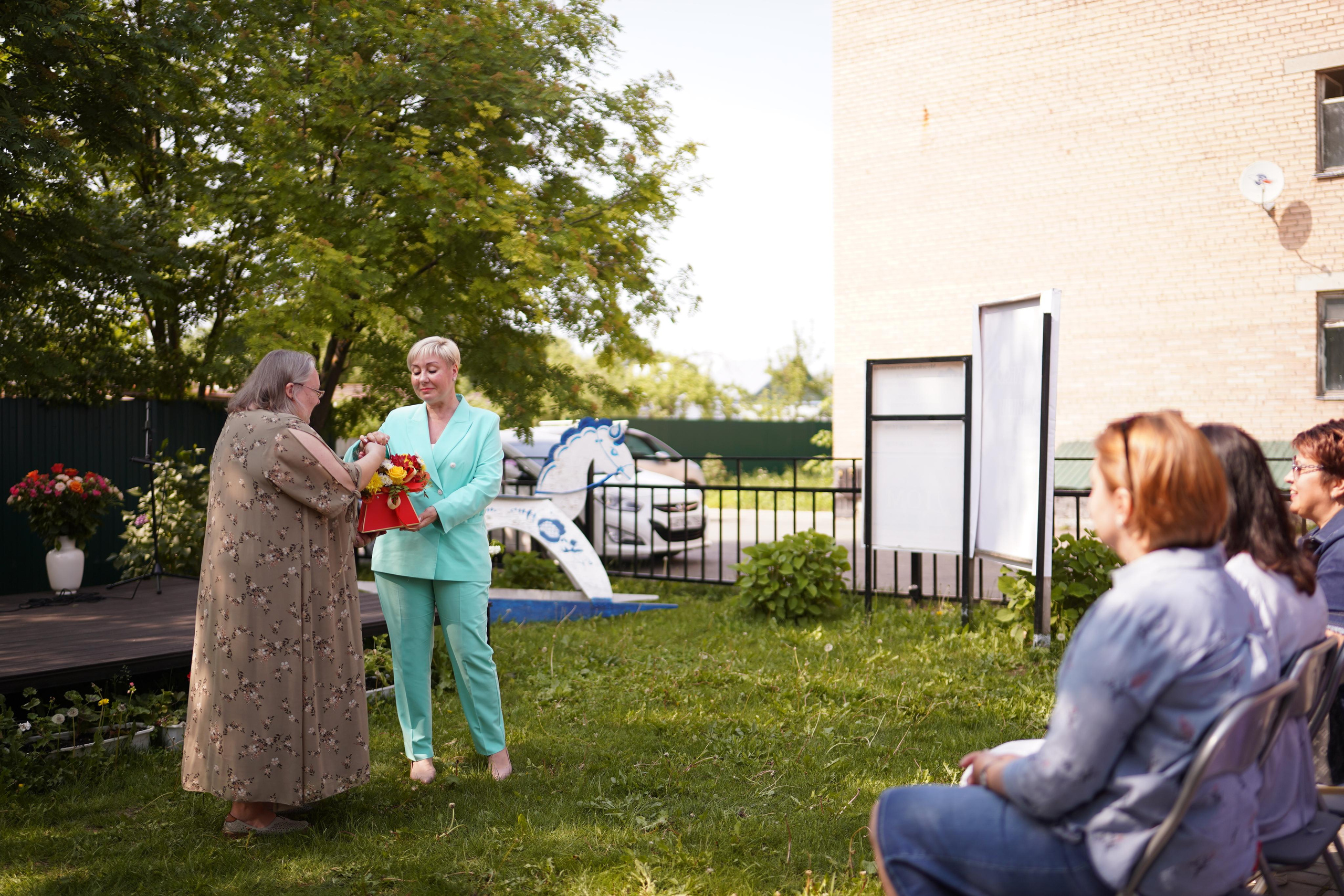 Exhibition center anniversary — Юбилей выставочного центра
