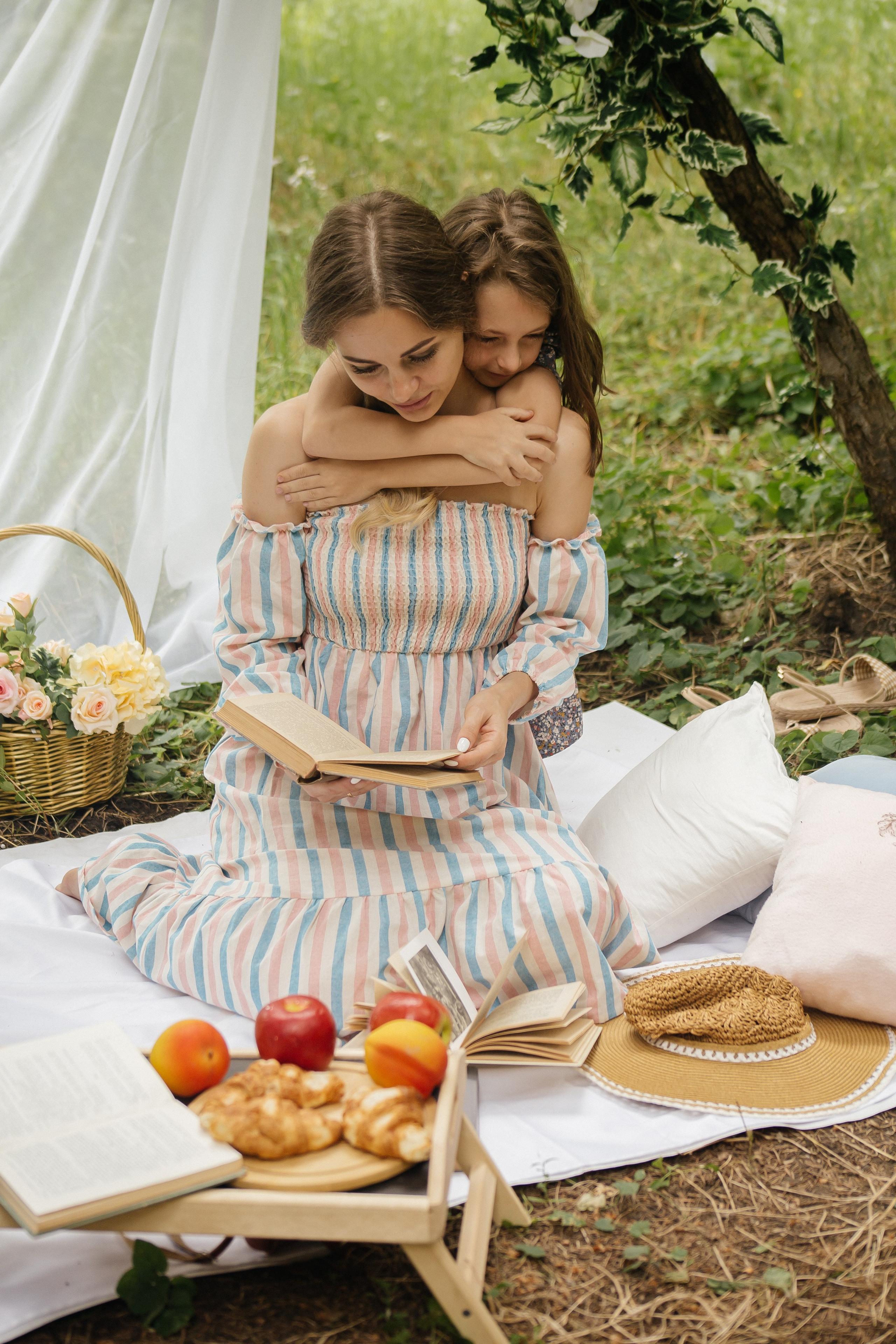 Летняя фотосессия в декорации. Фотограф Ставрополь Пятигорск Елизавета Дарина