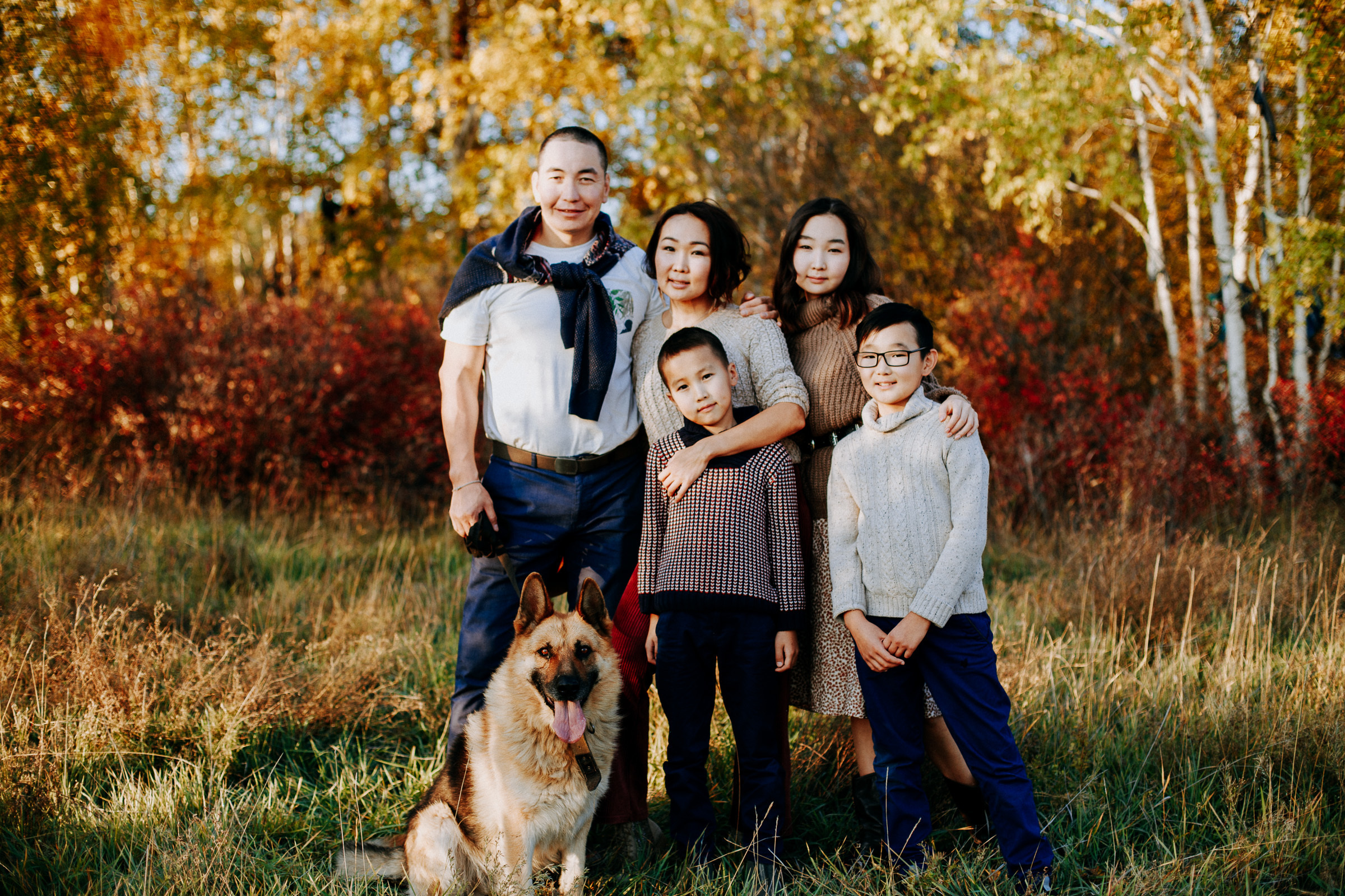 Семейная фотосессия на природе. Семейный и детский фотограф в г. Улан-Удэ