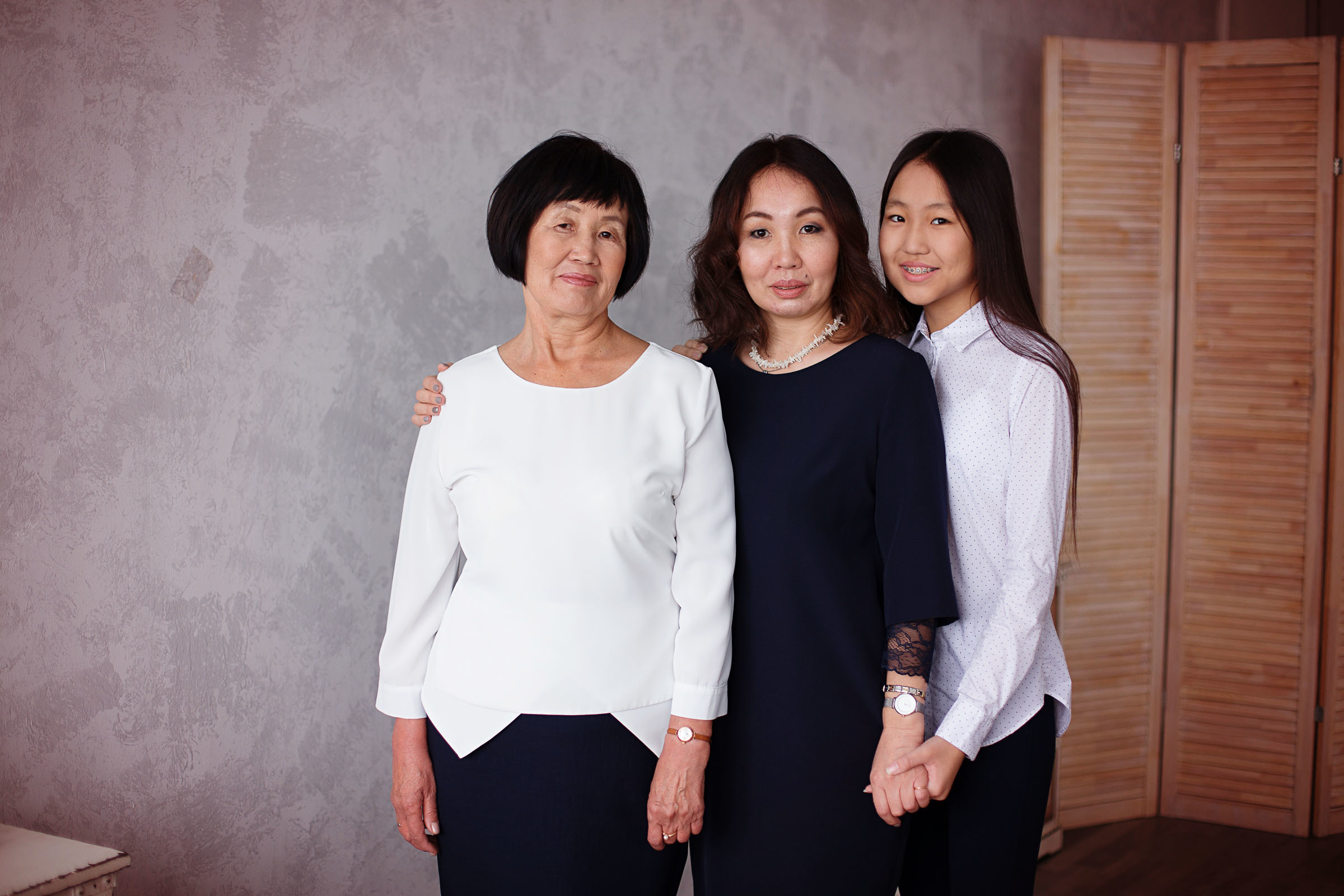 Семейная фотосессия в студии/дома. Семейный и детский фотограф в г. Улан-Удэ