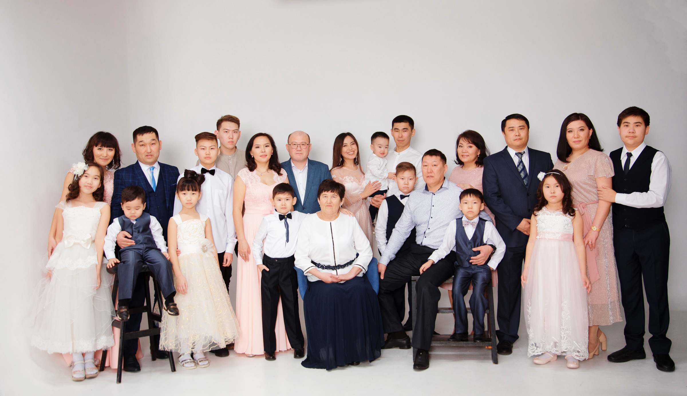 Самая большая семья, которая была у меня на съемке