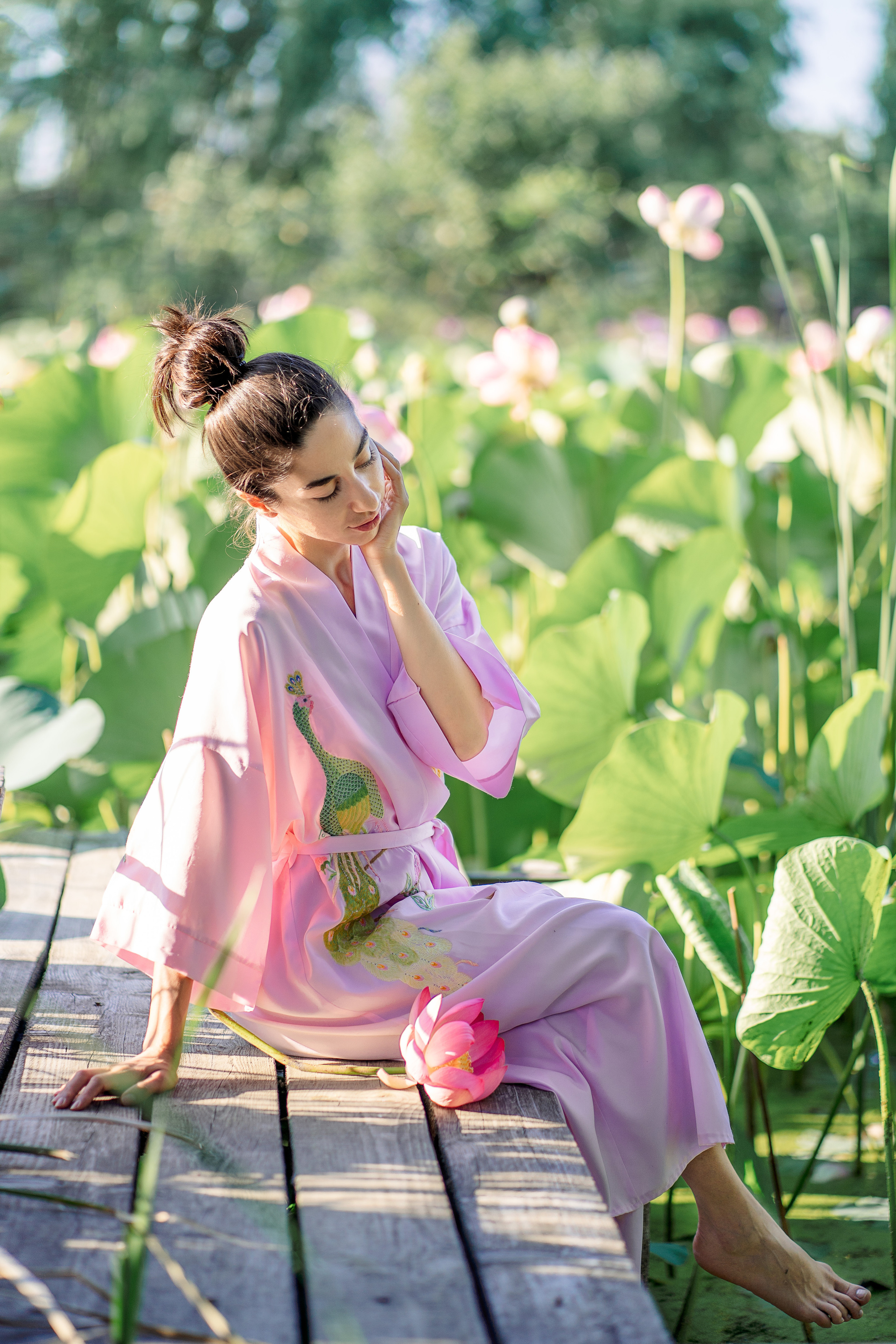 Поездка в лотосы. Семейный и детский фотограф в Краснодаре
