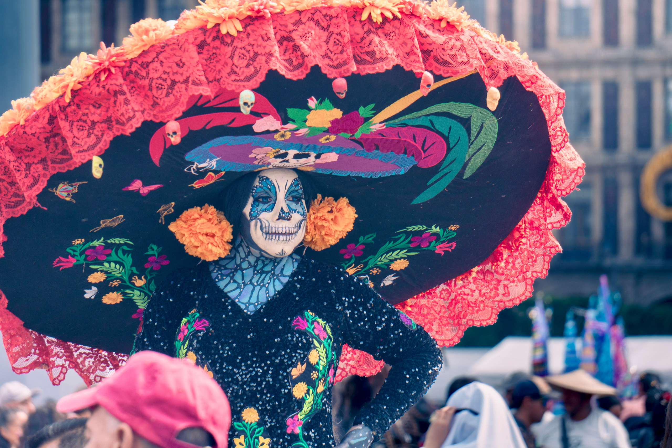 Day of the Dead. Ofrenda & Parade. CDMX Photography | Alex Klenin| Portrait & Event Photographer