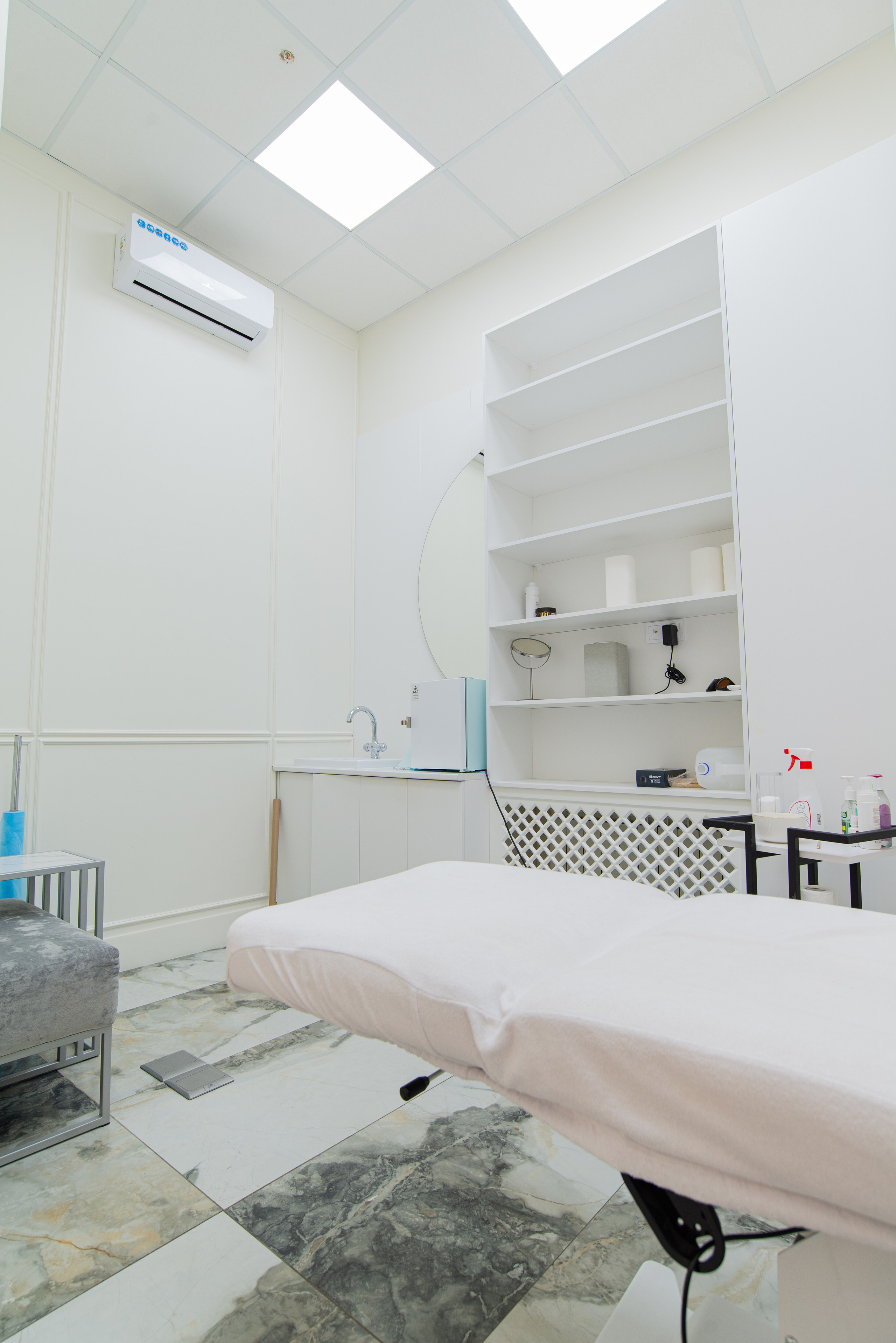 Интерьерная съёмка салонов красоты Makeup Tattoo. Репортажный и персональный фотограф в Москве