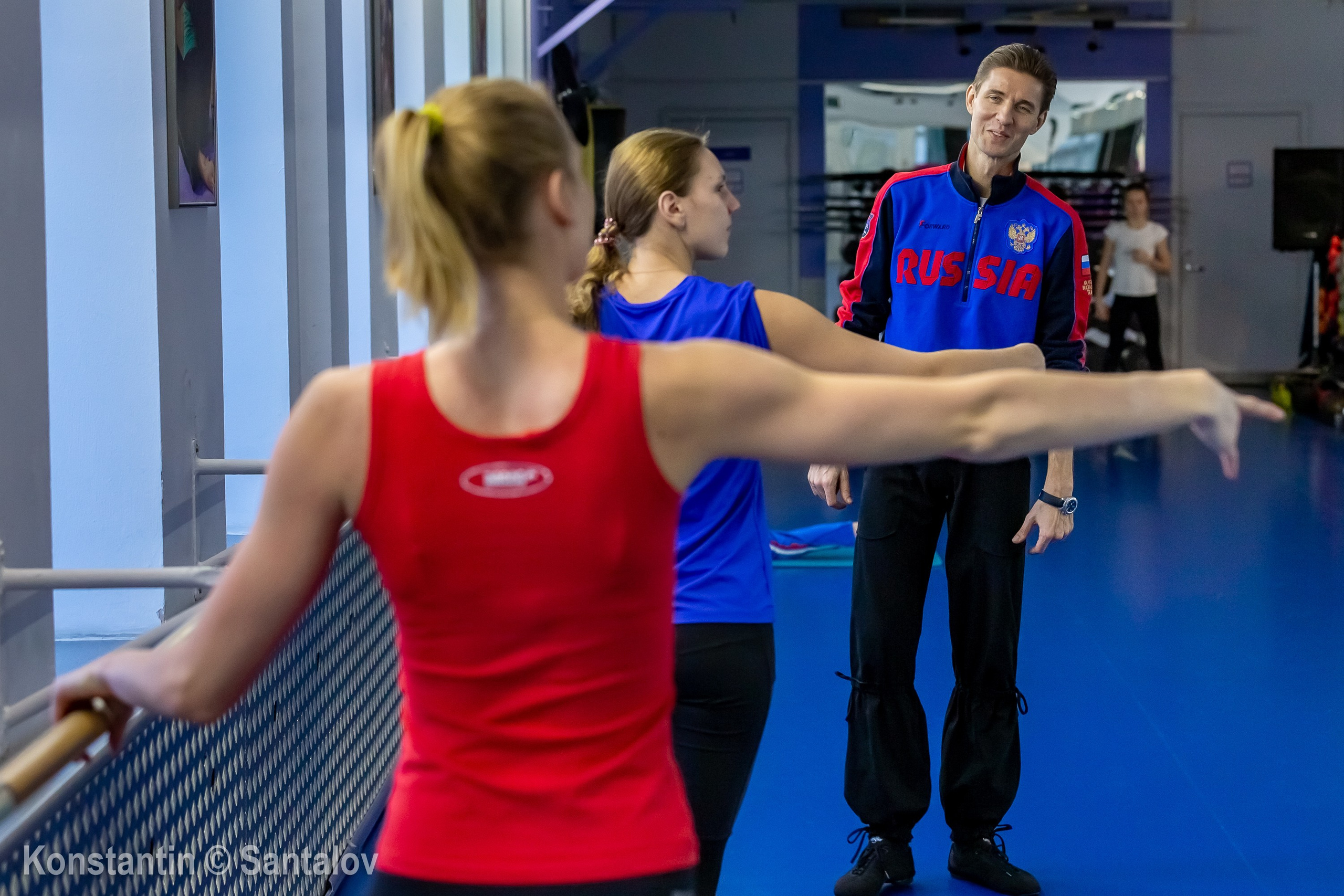 Хореография в синхронном плавании. GYM-PHOTO. Спорт в кадре