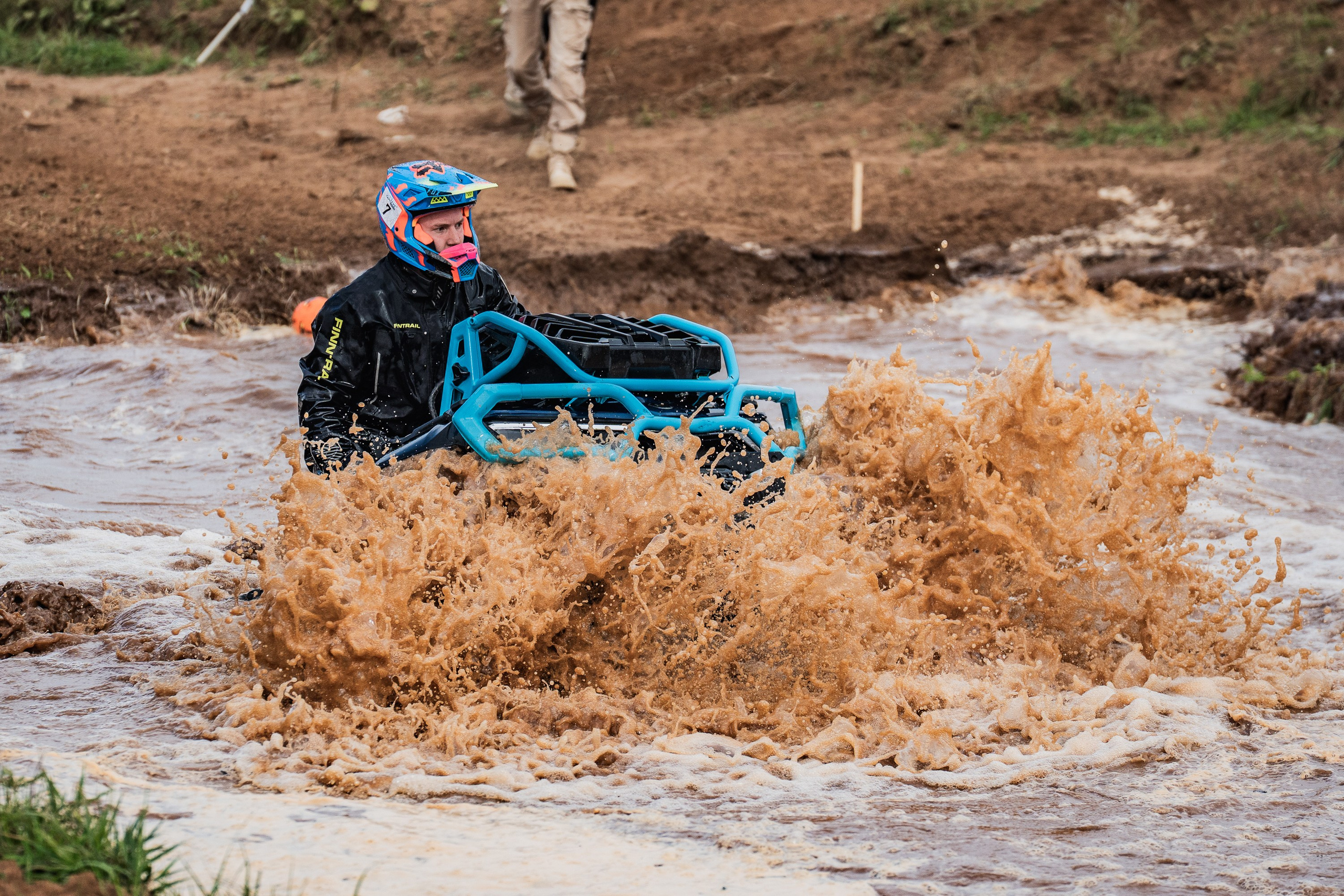 Mud racing. Паша Страхов — фотограф