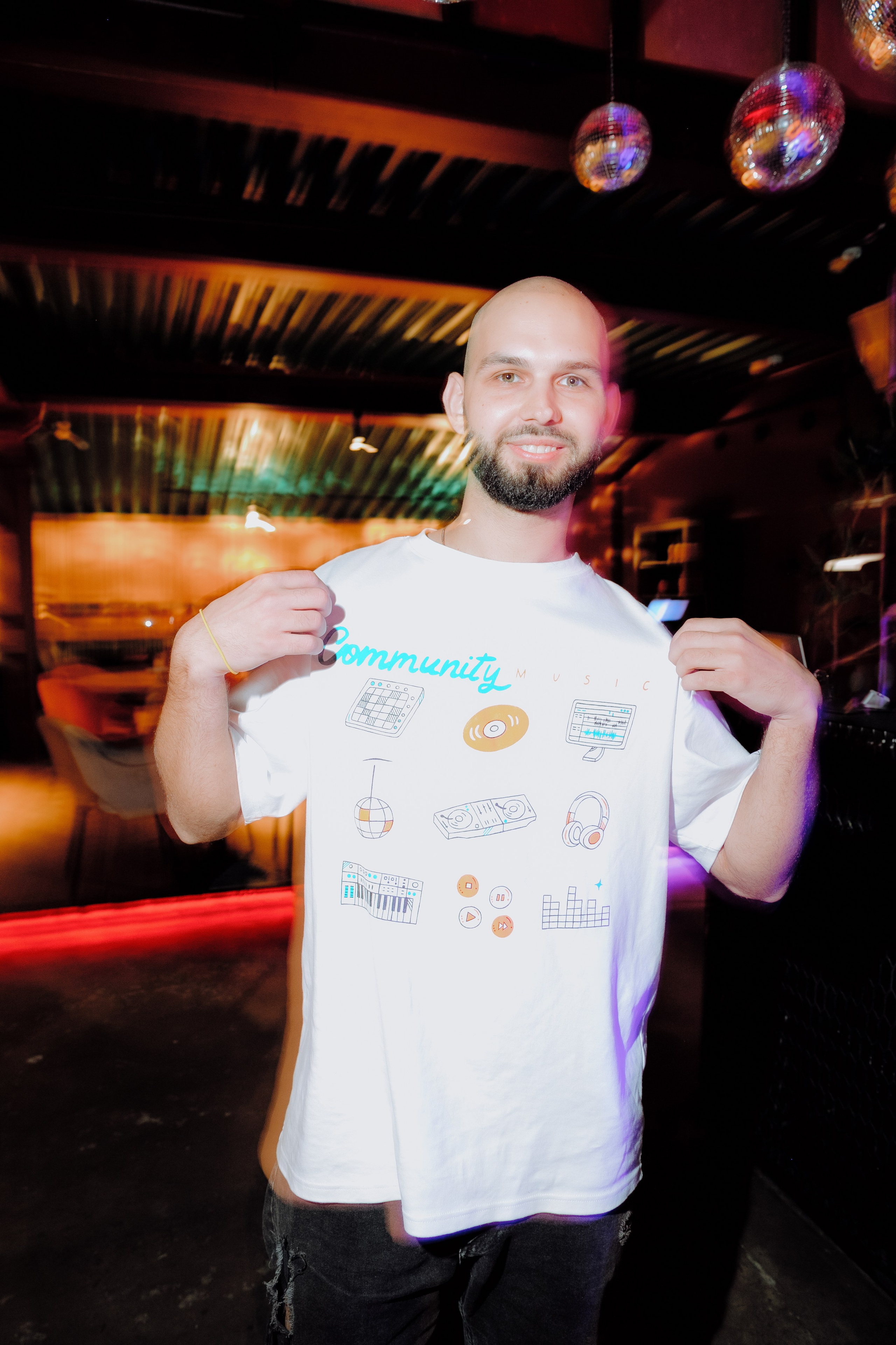 Презентация мерча Community music. Фотограф Аникеева Алина, Рязань/Москва