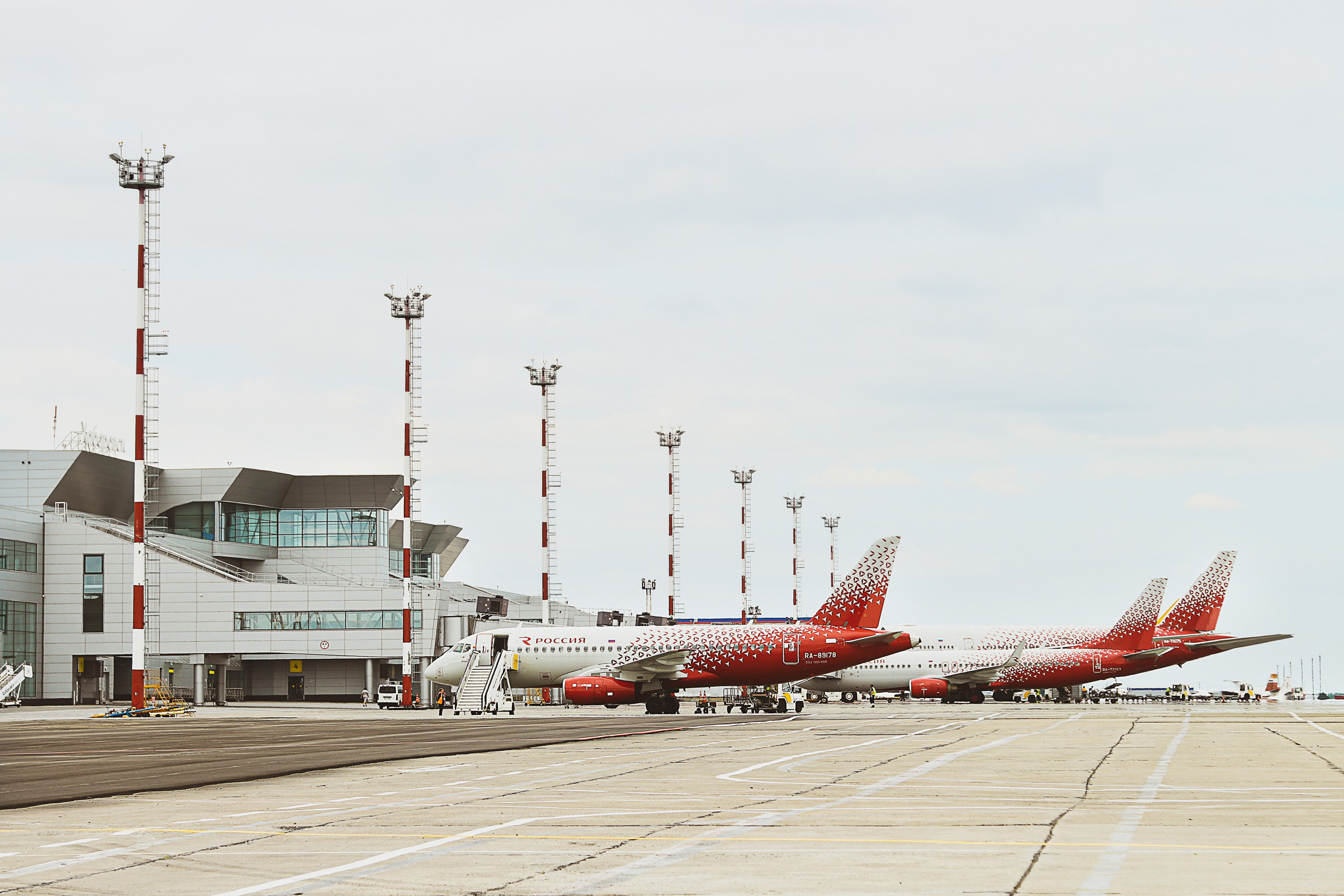 Споттинг аэропорт Хабаровска. Алиса Томшина — Фотограф / Видеограф
