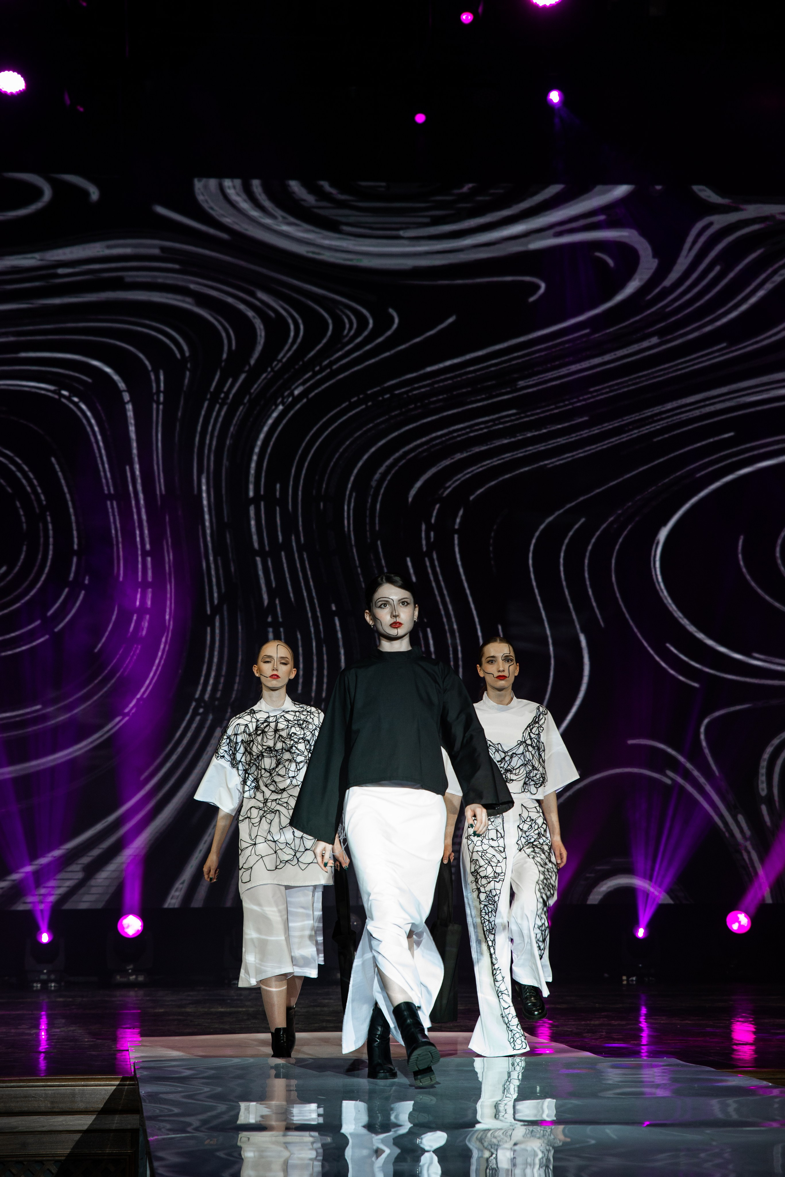 Показ мод «Транформация». Алиса Томшина — Фотограф / Видеограф