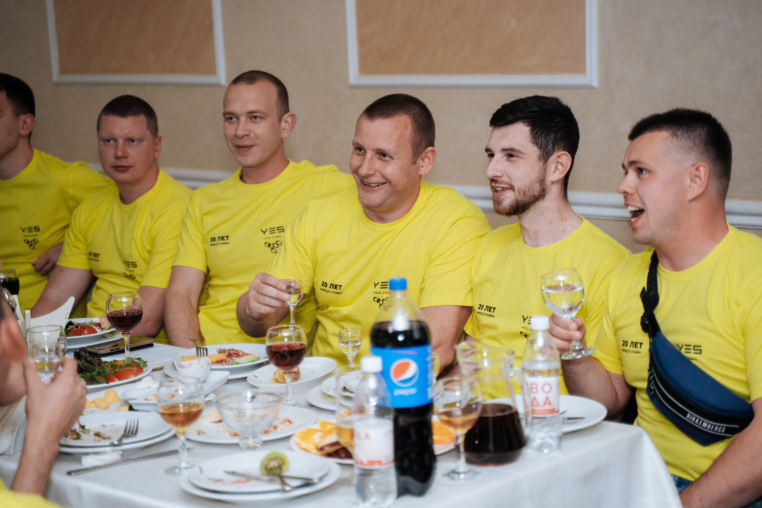 Yes Holding. Свадебный фотограф в Симферополе