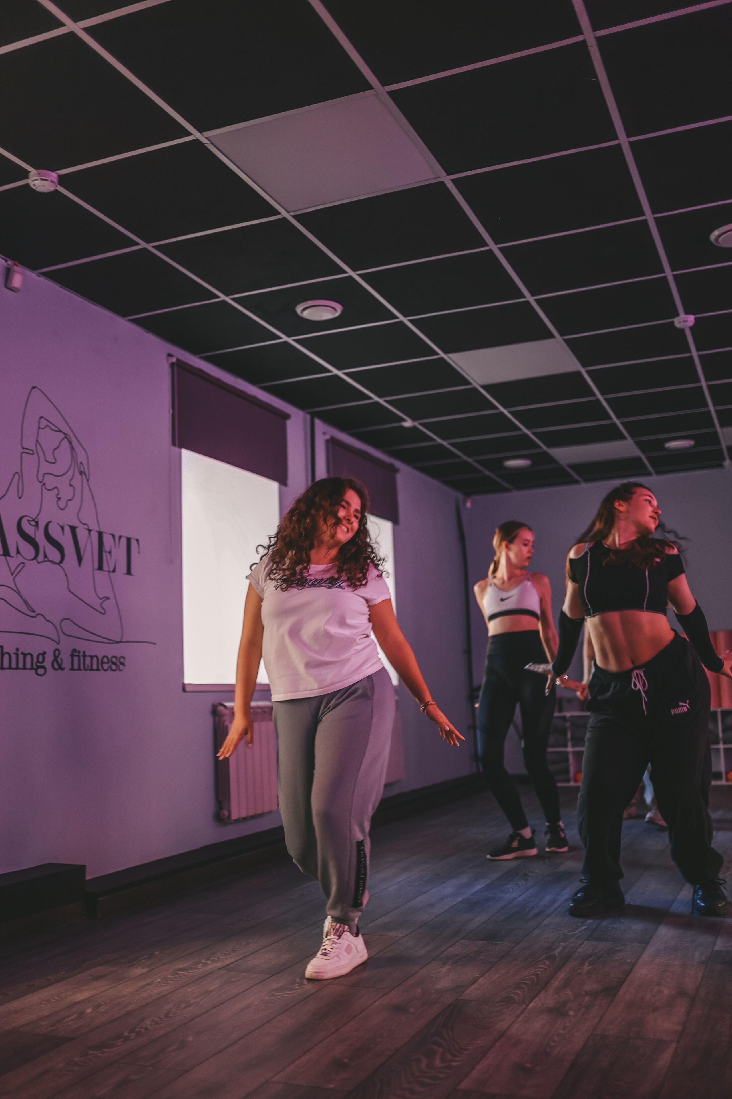 Студия растяжки «Rassvet». Мария Добычина — профессиональный фотограф Крыма, Ялты и Севастополя