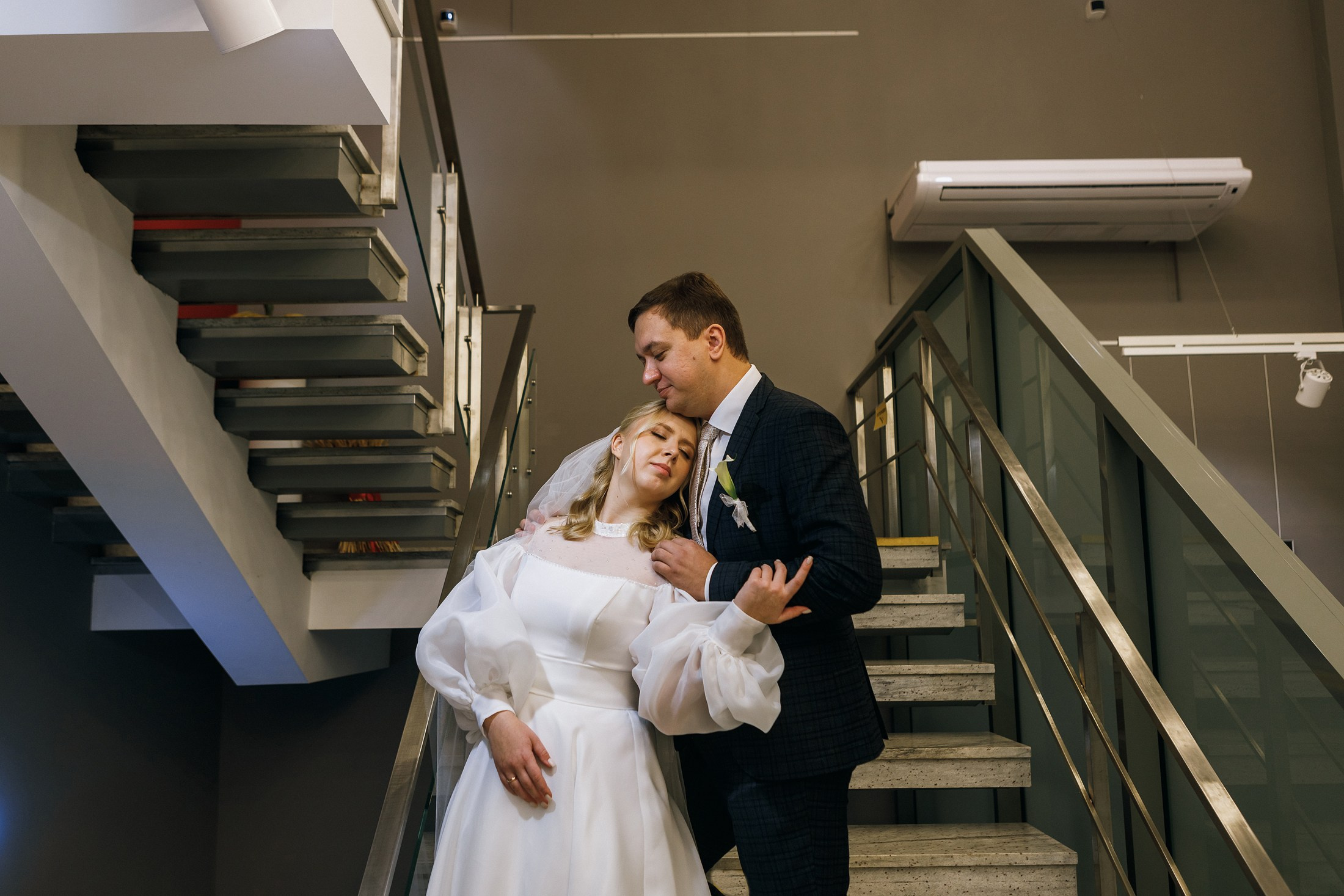 Егор и Екатерина. Осень, музей Машкова. Фотографы в городе Волгограде — Людмила Агеева и Алексей Околелов