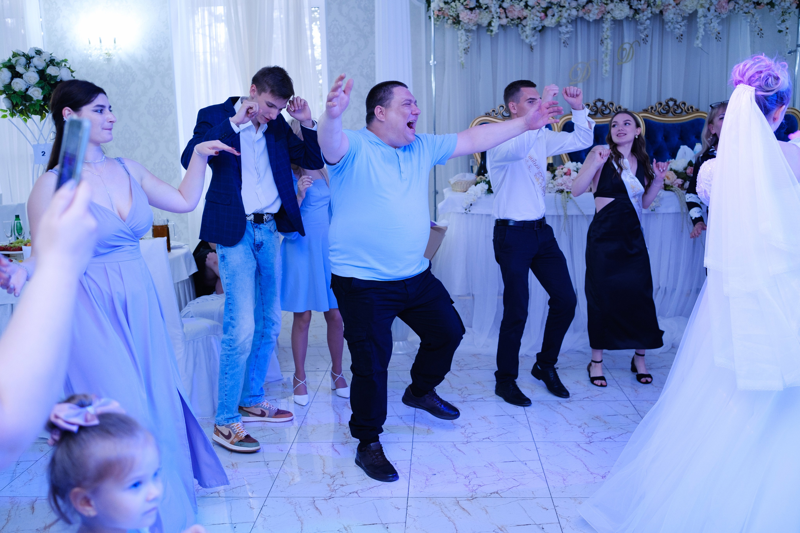 Дмитрий и Дарья. Свадебный фотограф | репортаж | праздники | крещение