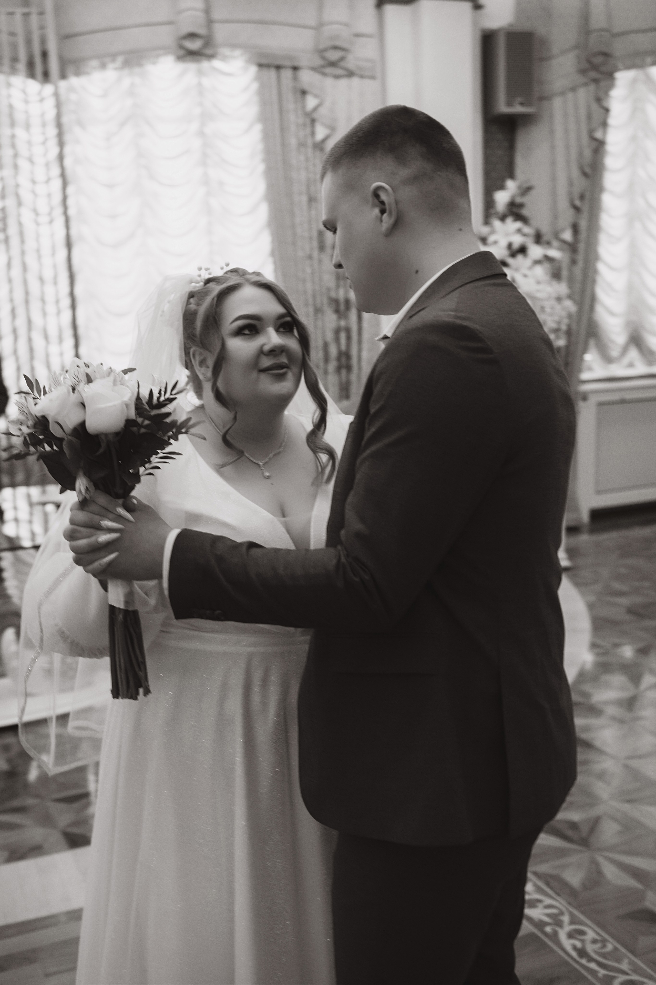 Евгений и Арина 04.04.2026. Фотограф Евгения Войко Тюмень