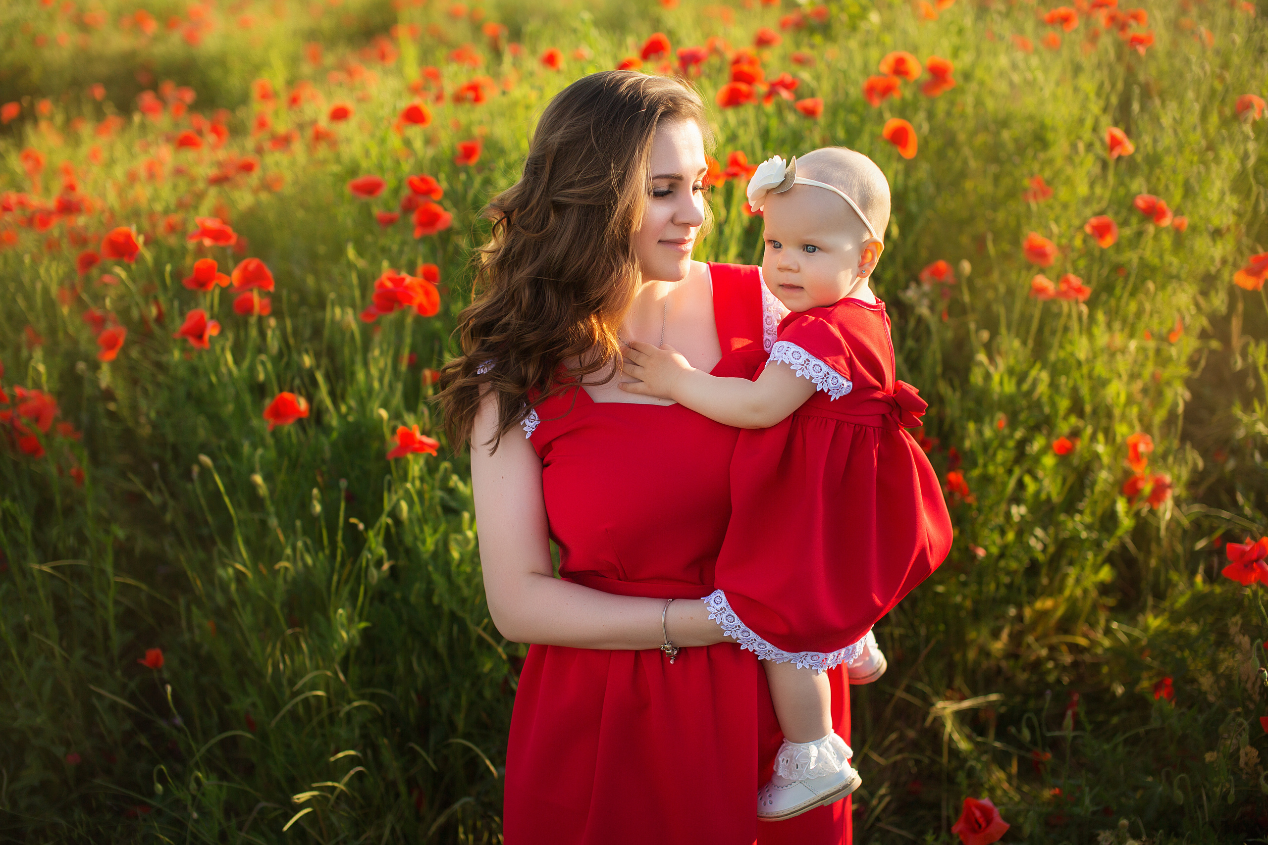 Семейная съёмка в маках. Свадебный и семейный фотограф/видеограф в Краснодаре Наталья Осинская