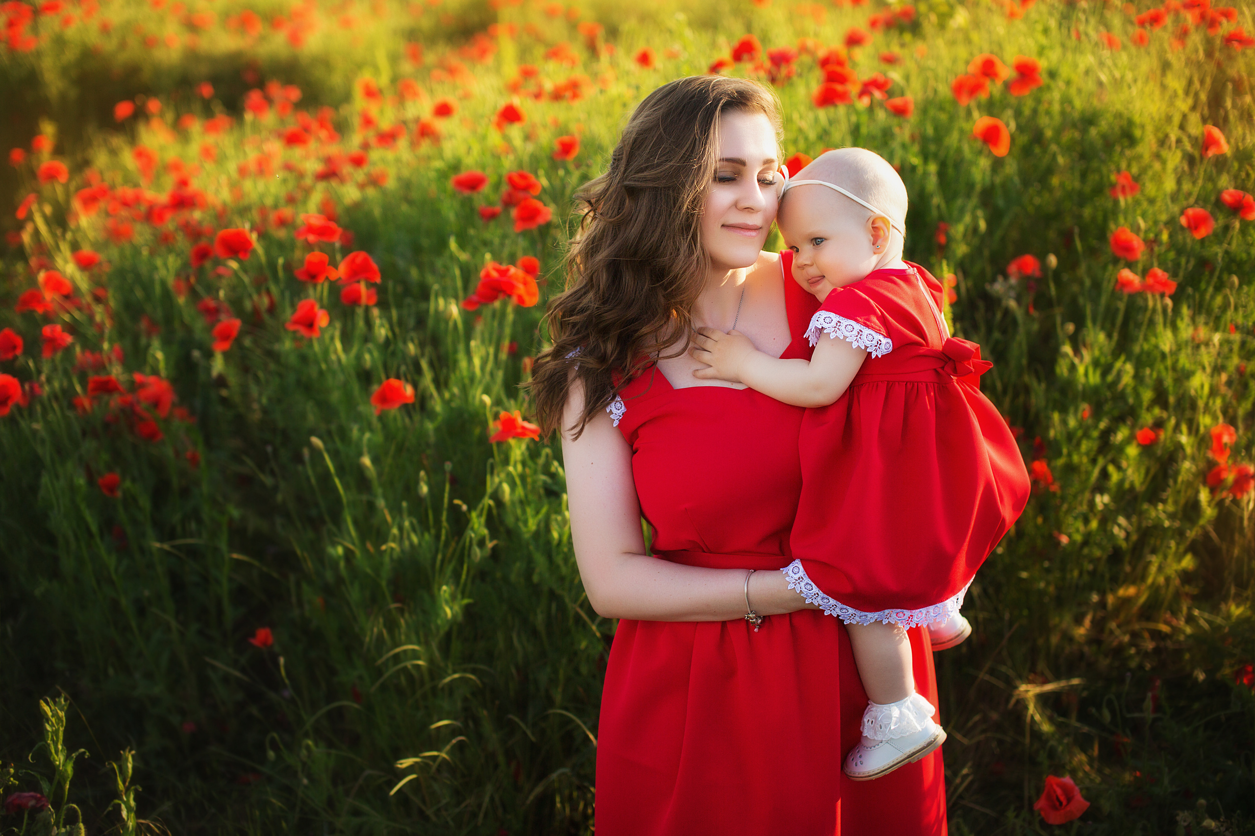 Семейная съёмка в маках. Свадебный и семейный фотограф/видеограф в Краснодаре Наталья Осинская