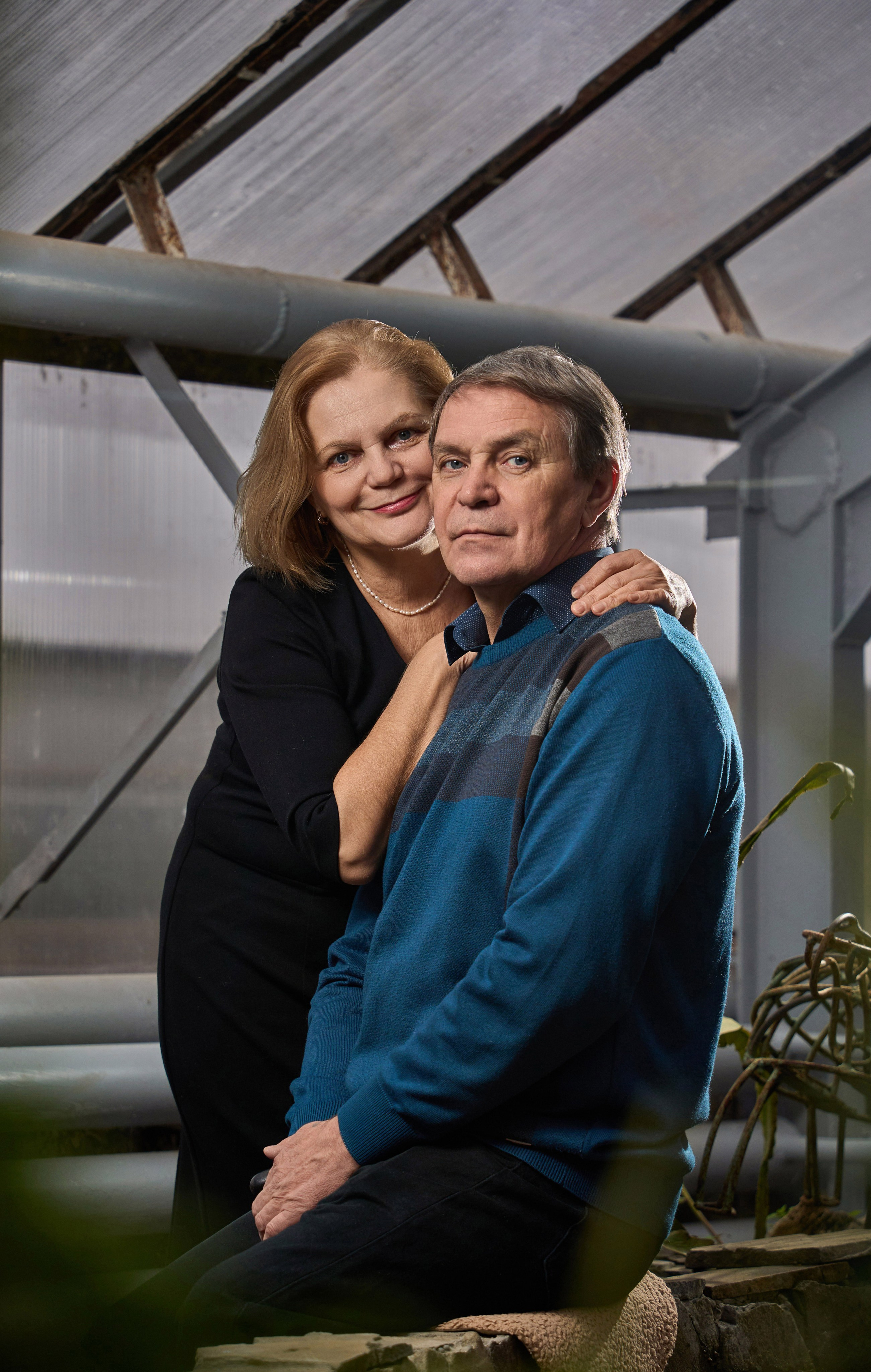 Семейная фотосессия в оранжерее г. Волжского. Фотограф в Уфе Семен Проскуряков